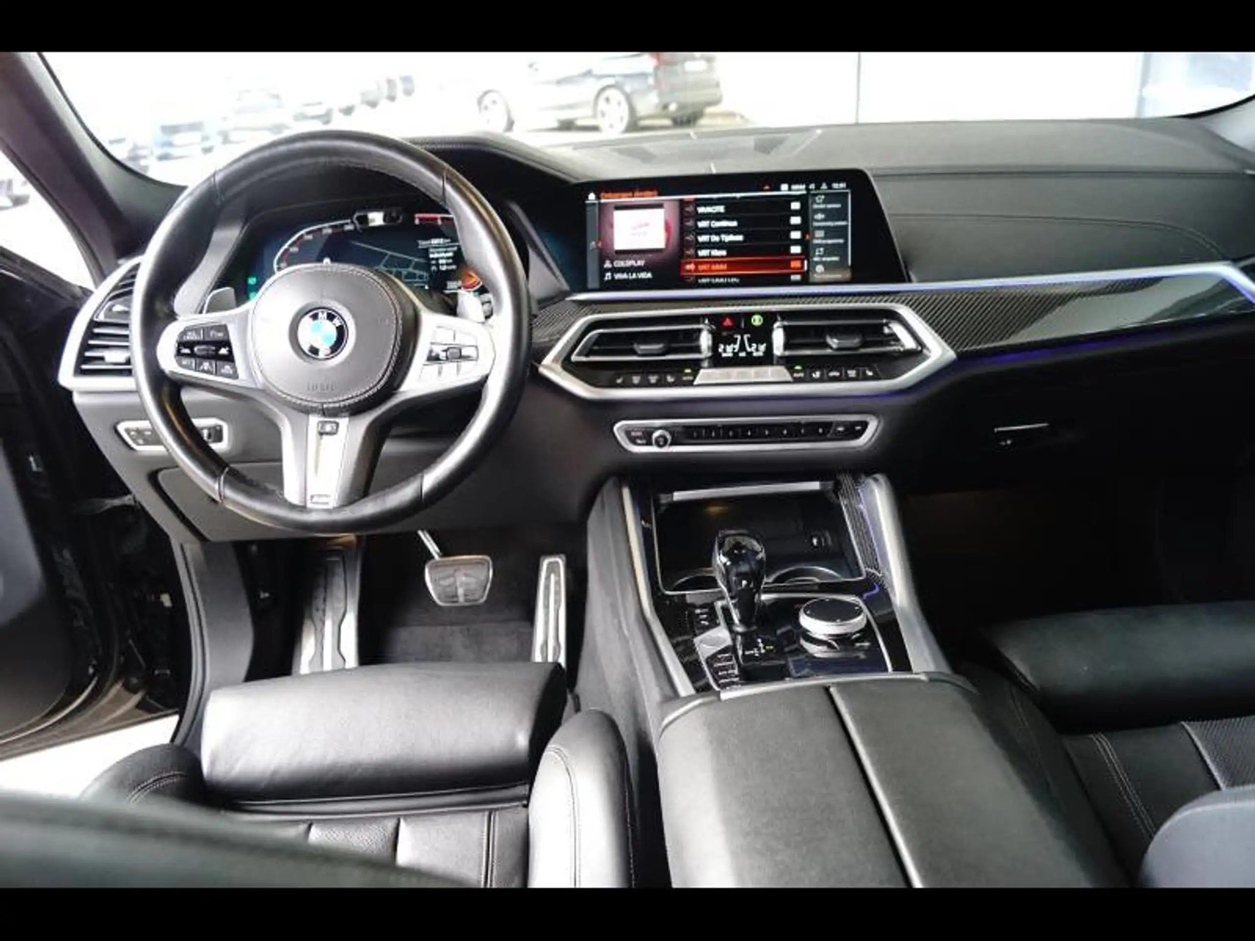 BMW - X6