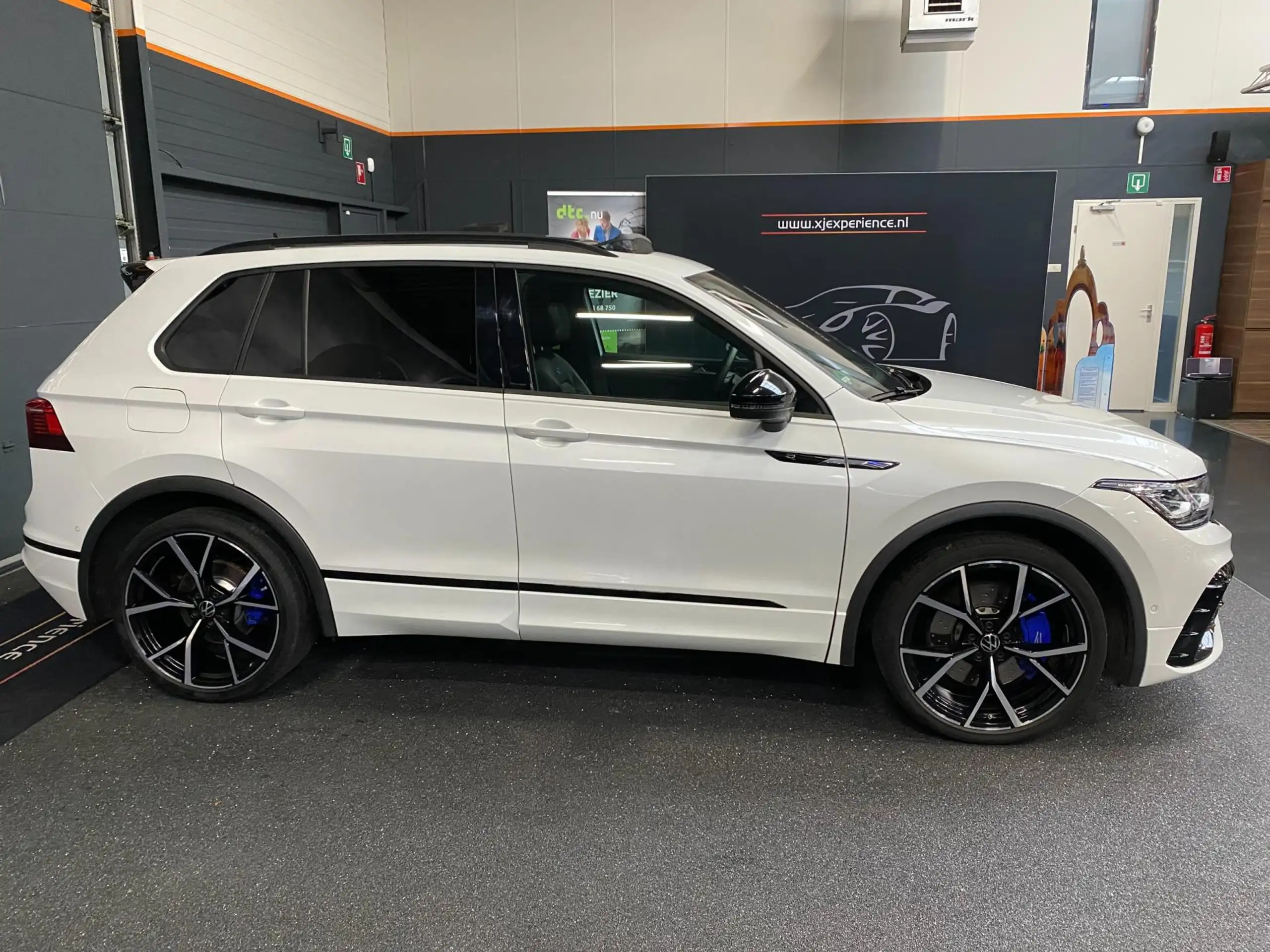 Volkswagen - Tiguan