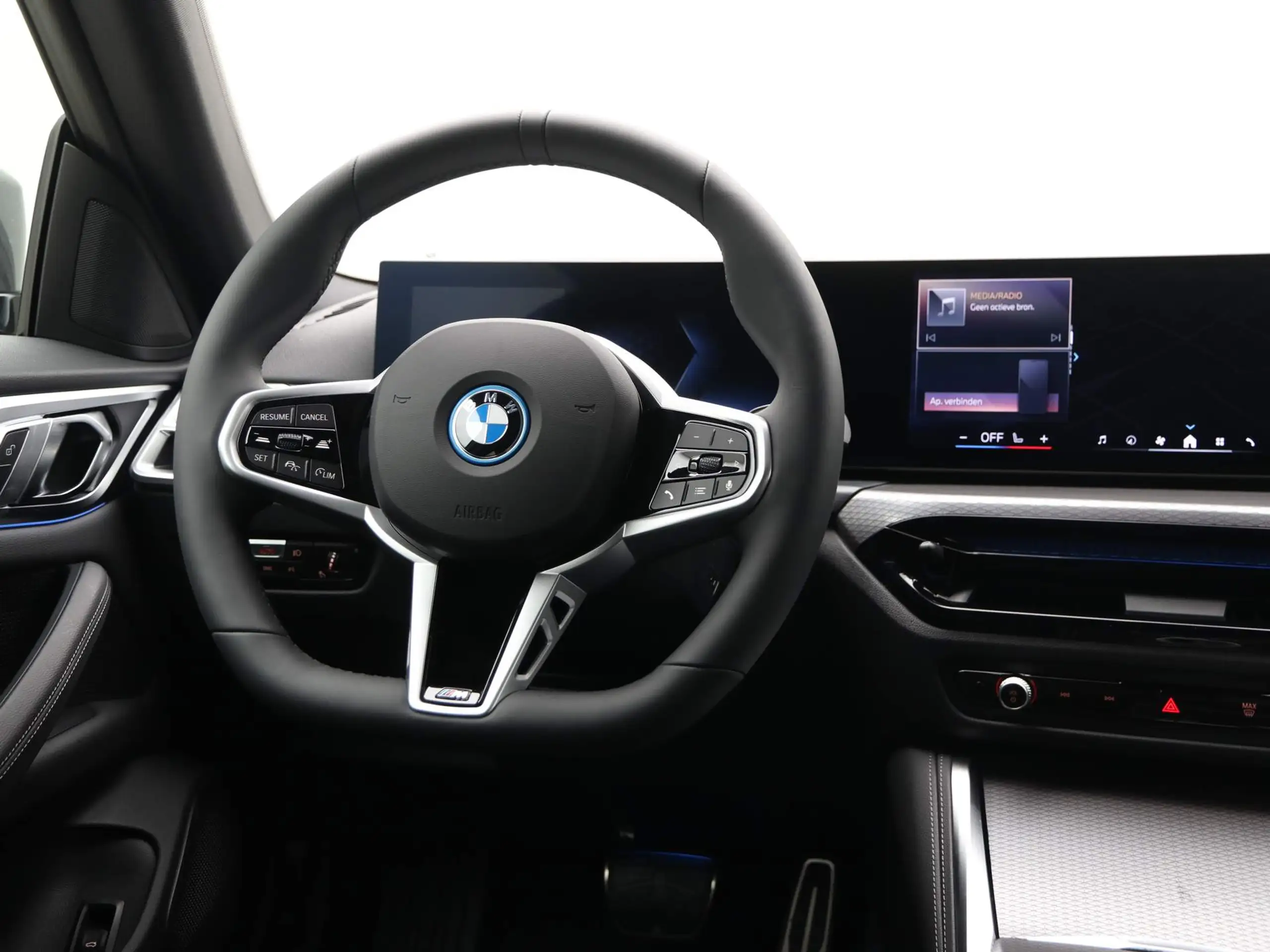 BMW - i4