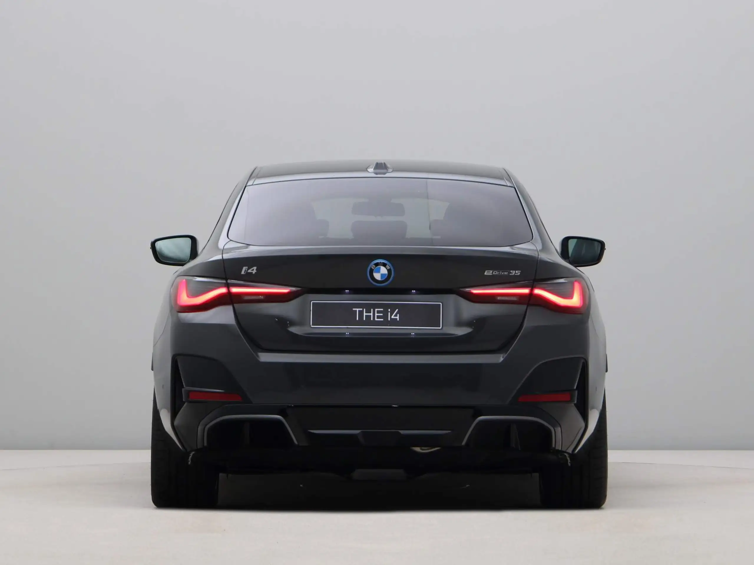 BMW - i4