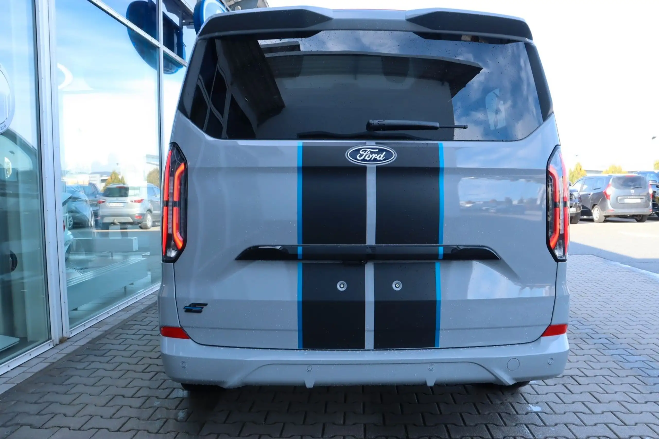 Ford - Tourneo Custom