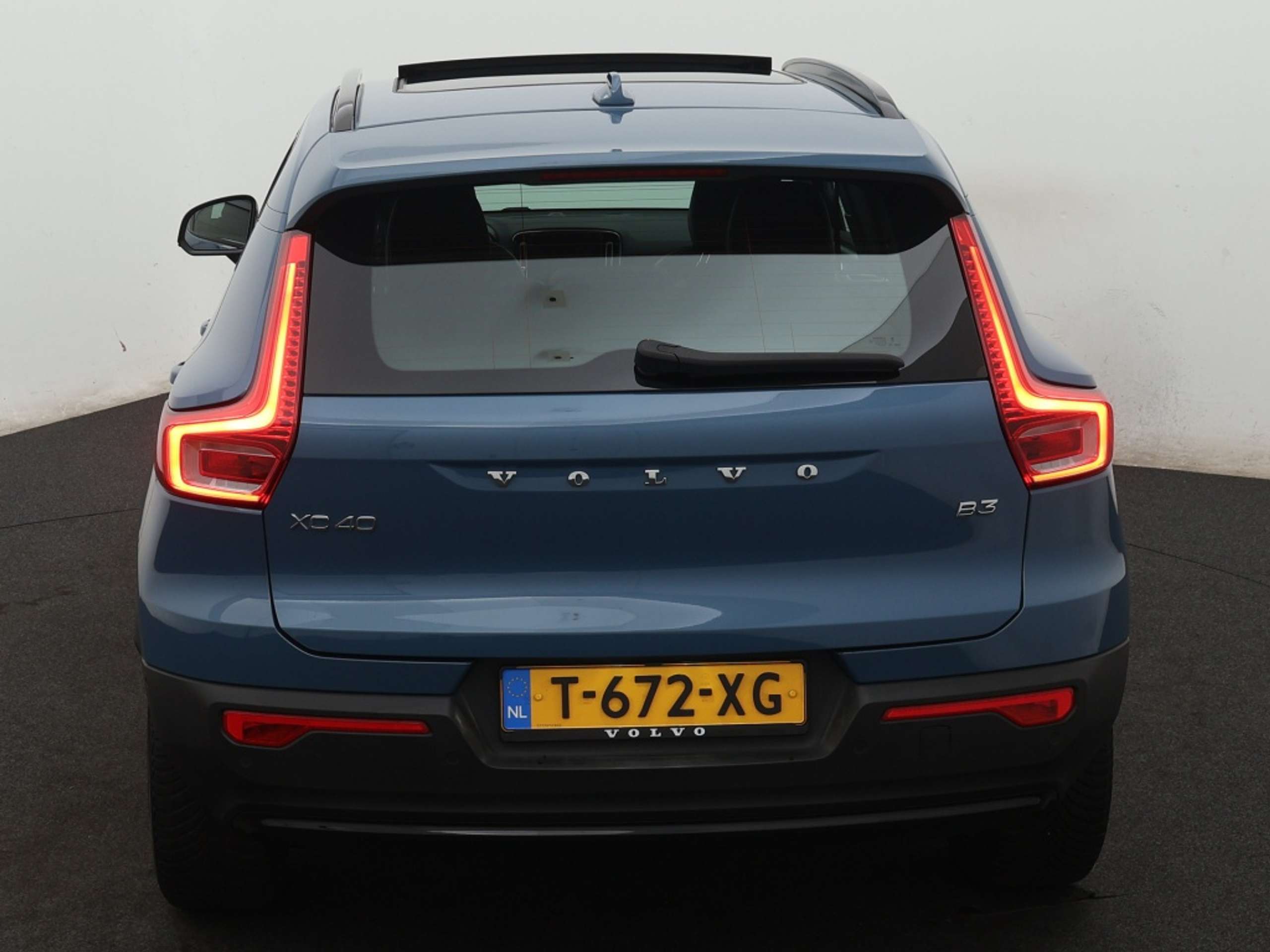 Volvo - XC40