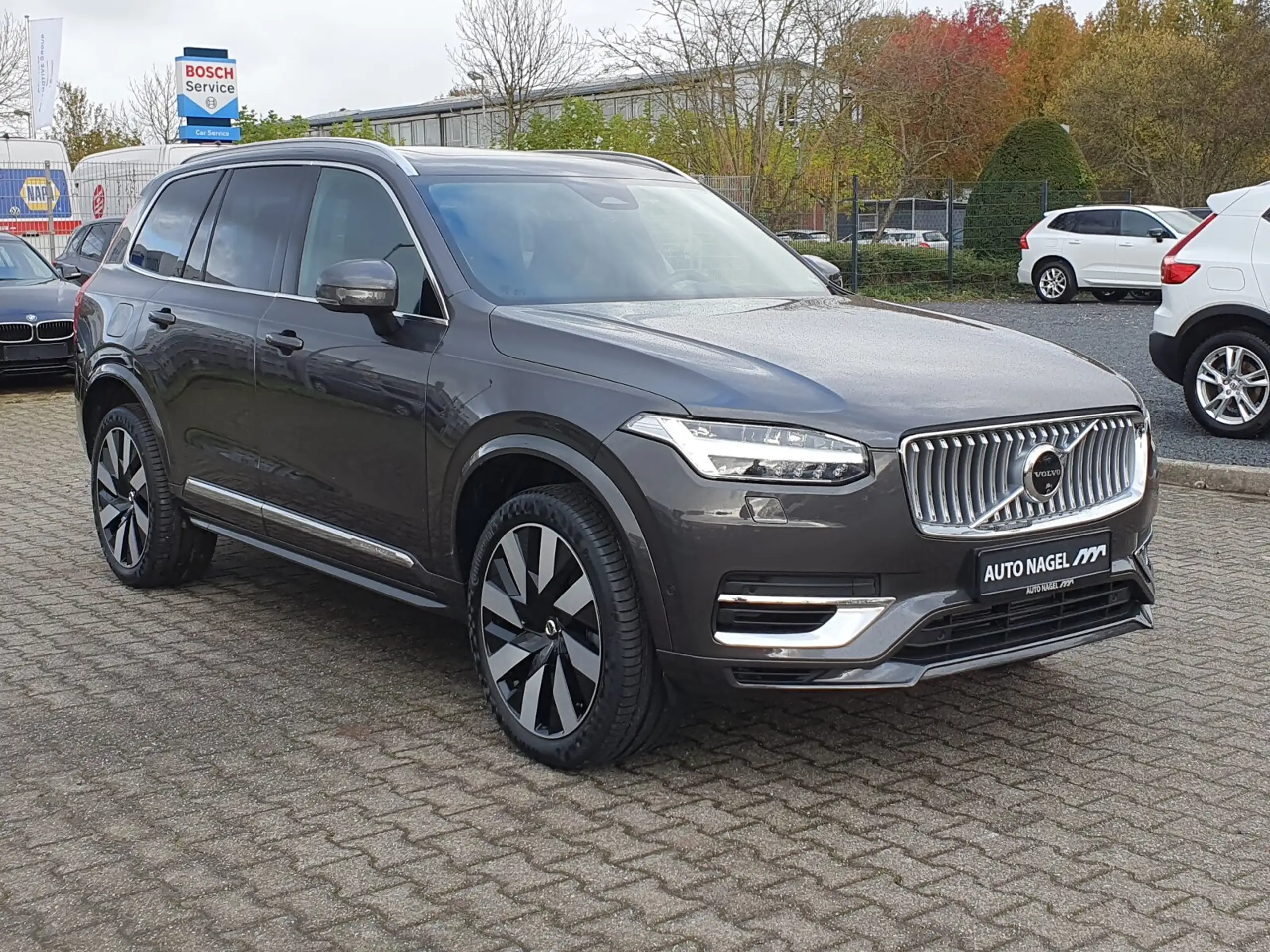 Volvo - XC90