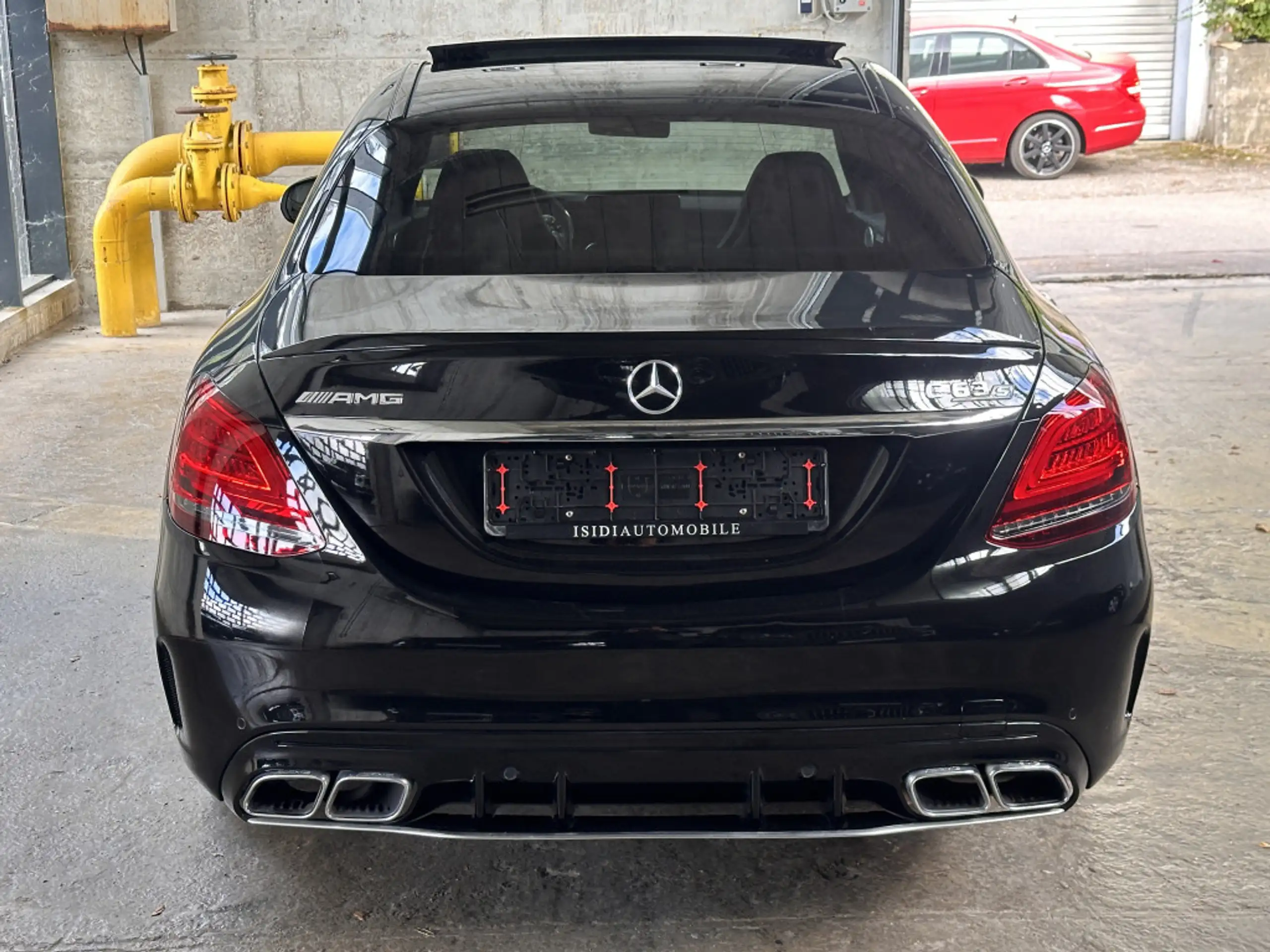 Mercedes-Benz - C 63 AMG