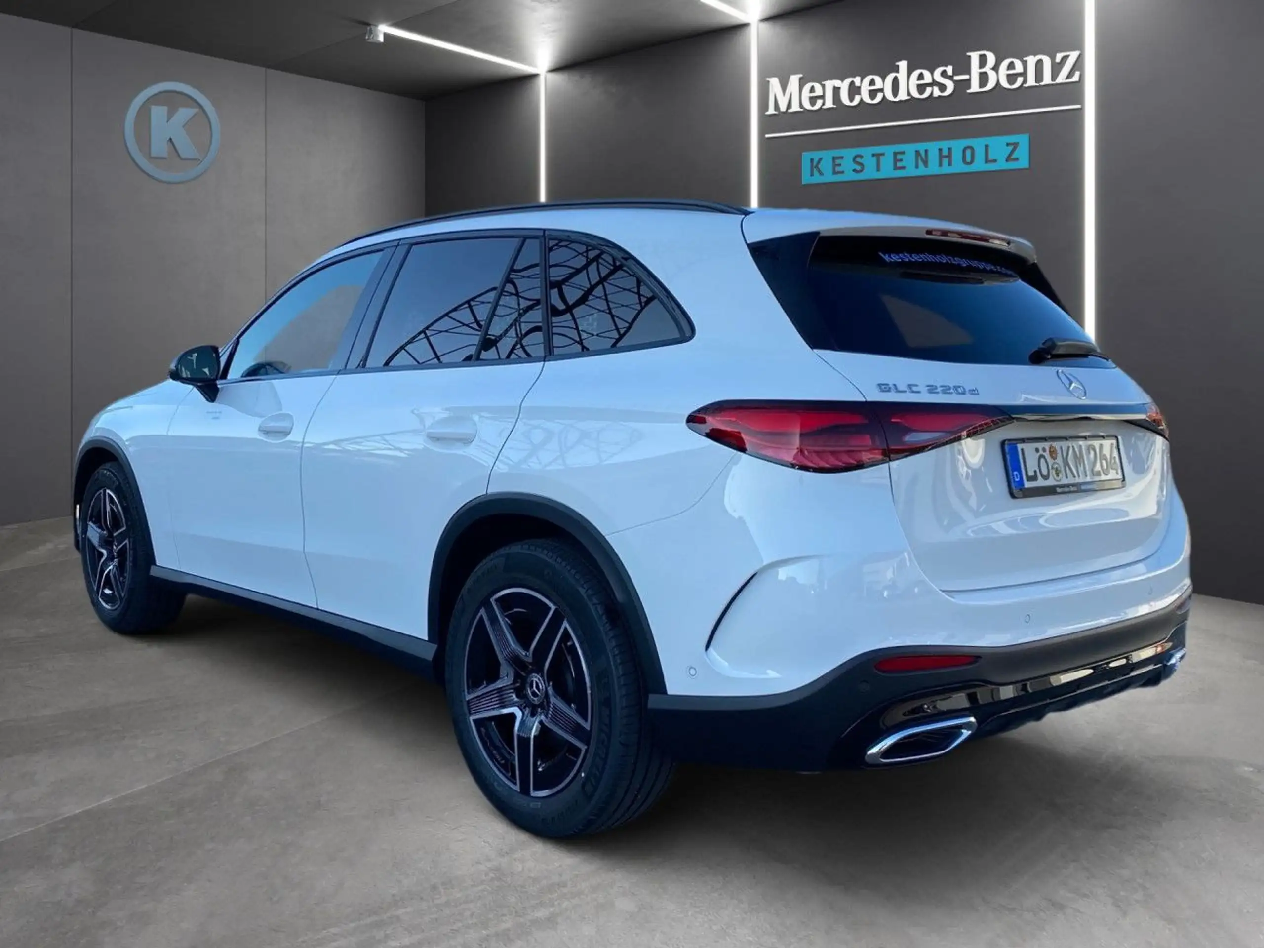 Mercedes-Benz - GLC 220