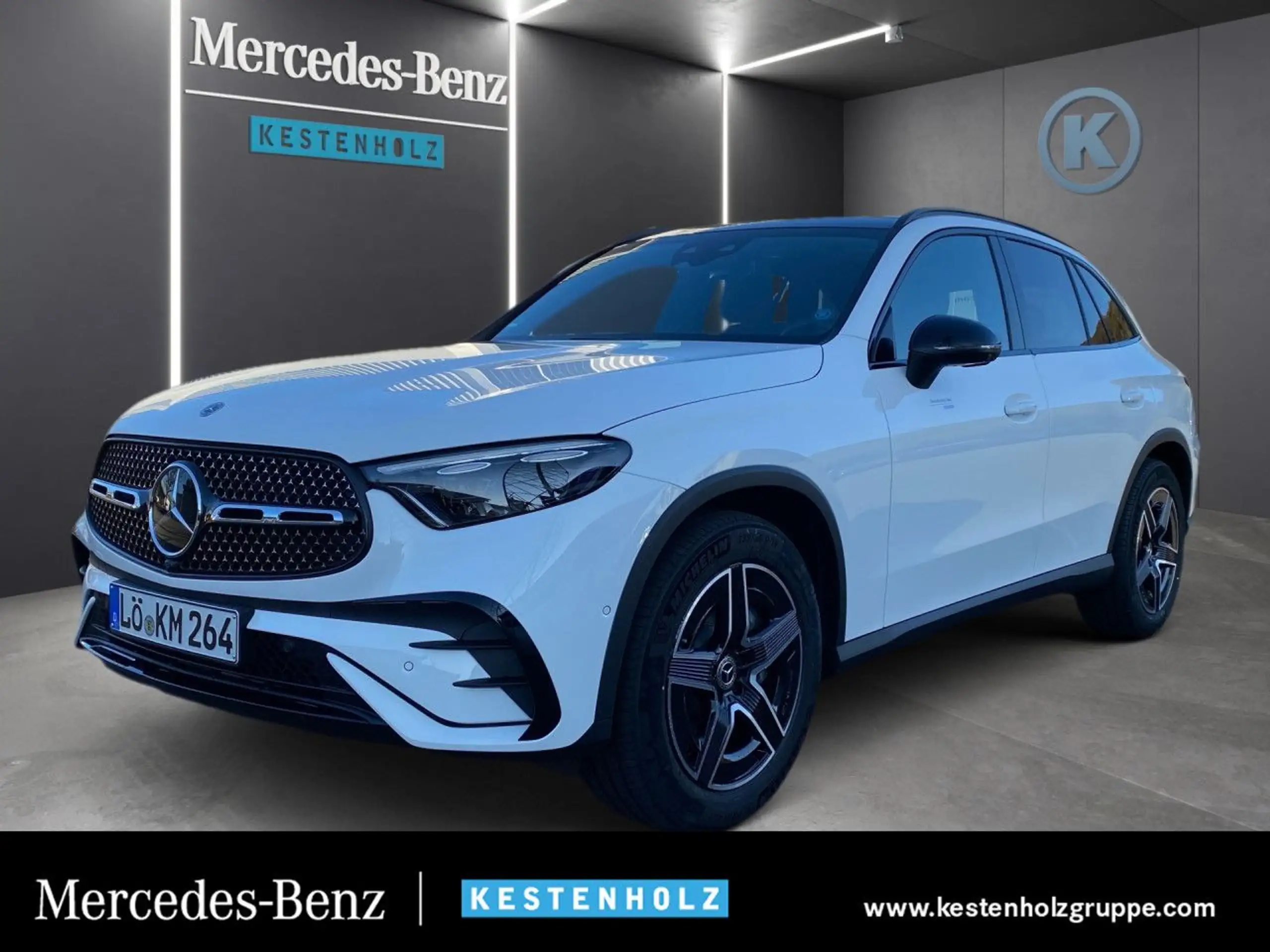 Mercedes-Benz - GLC 220