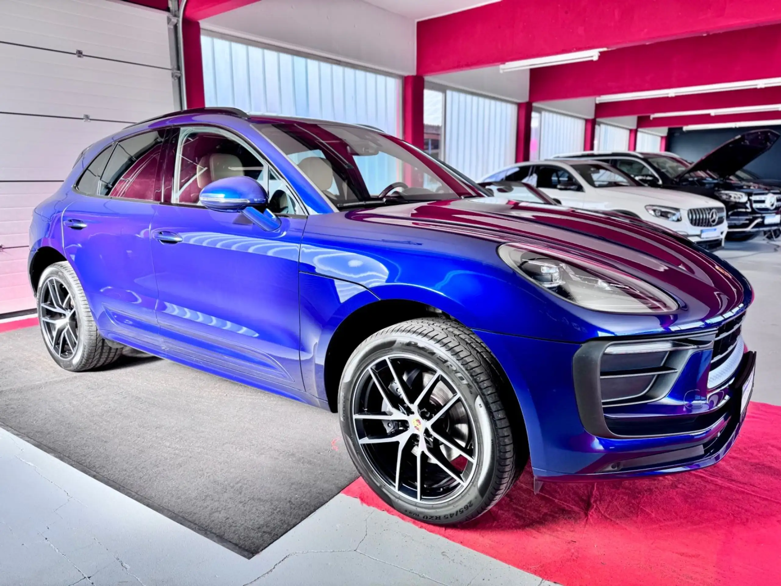 Porsche - Macan