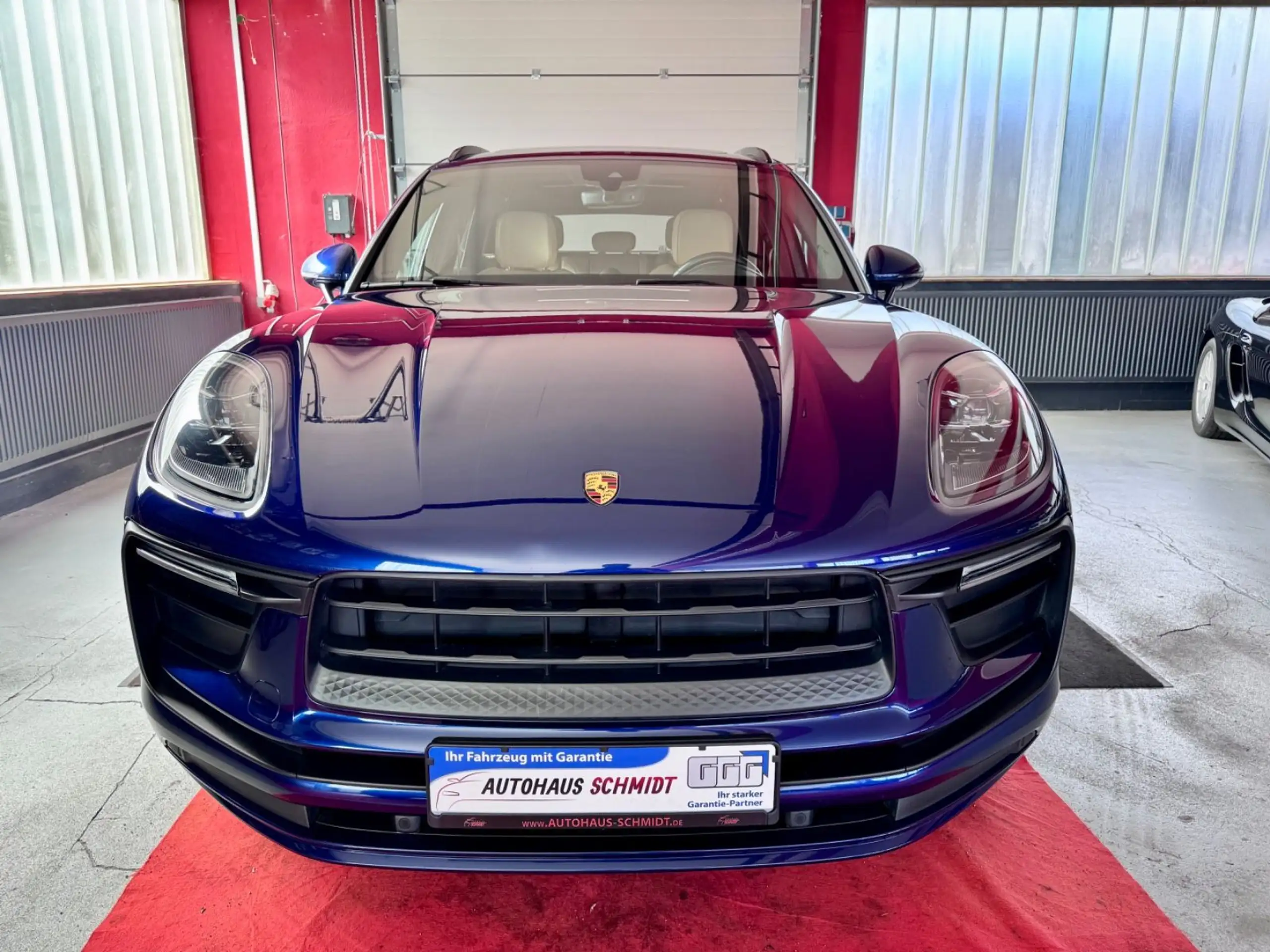 Porsche - Macan