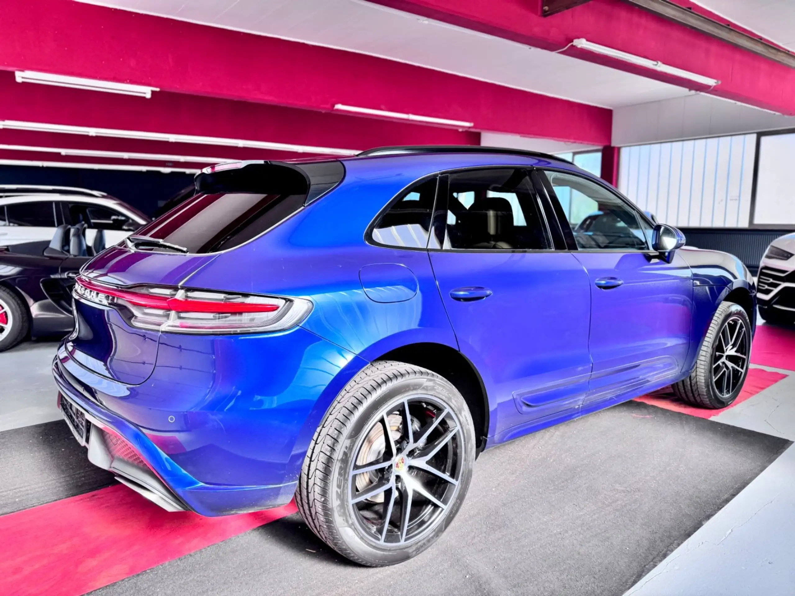 Porsche - Macan