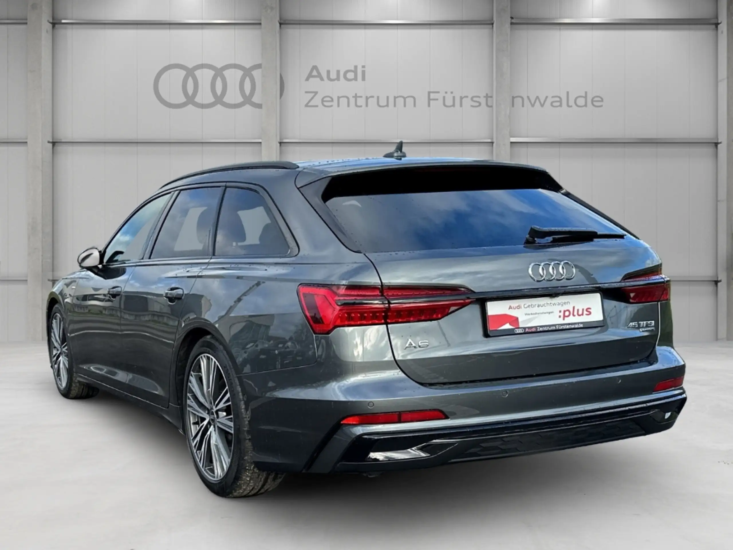 Audi - A6