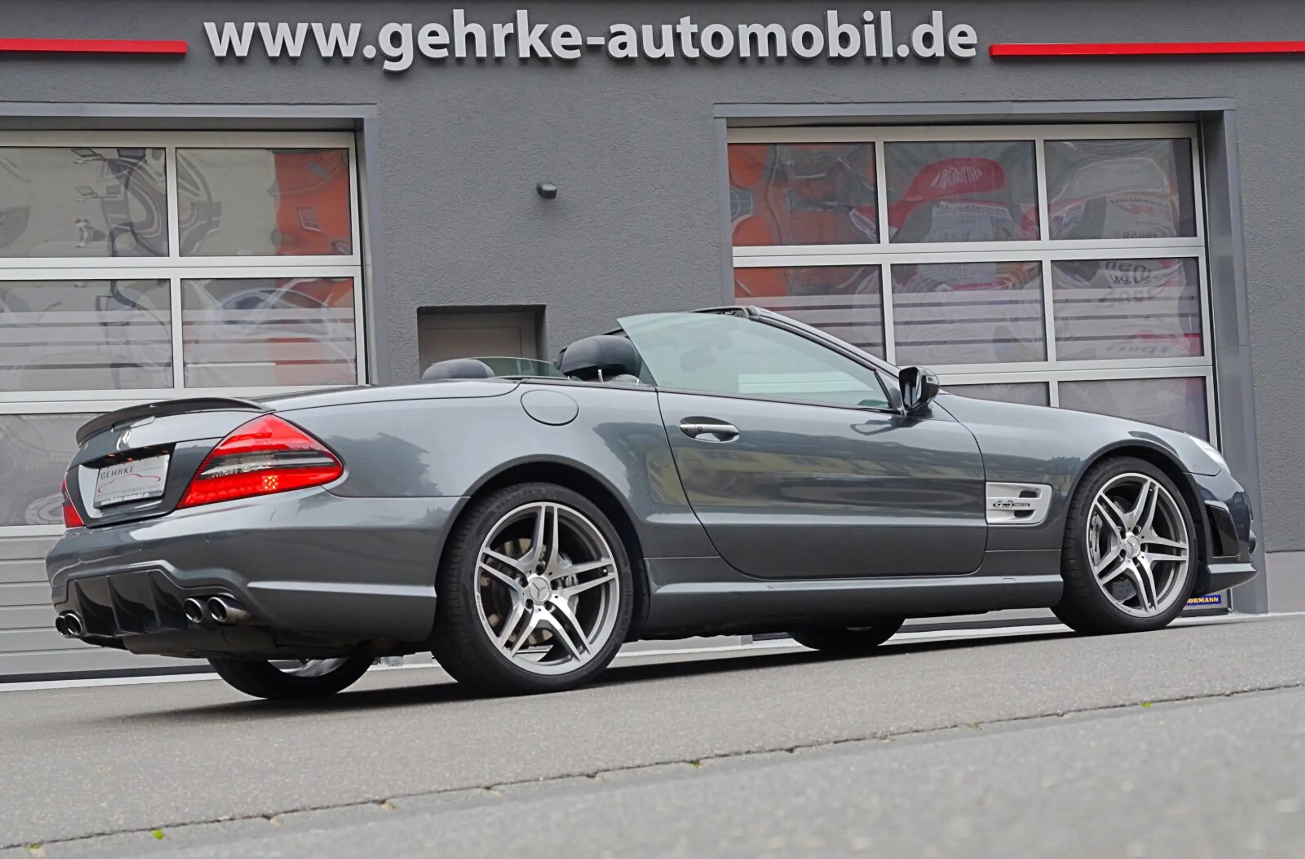 Mercedes-Benz - SL 63 AMG