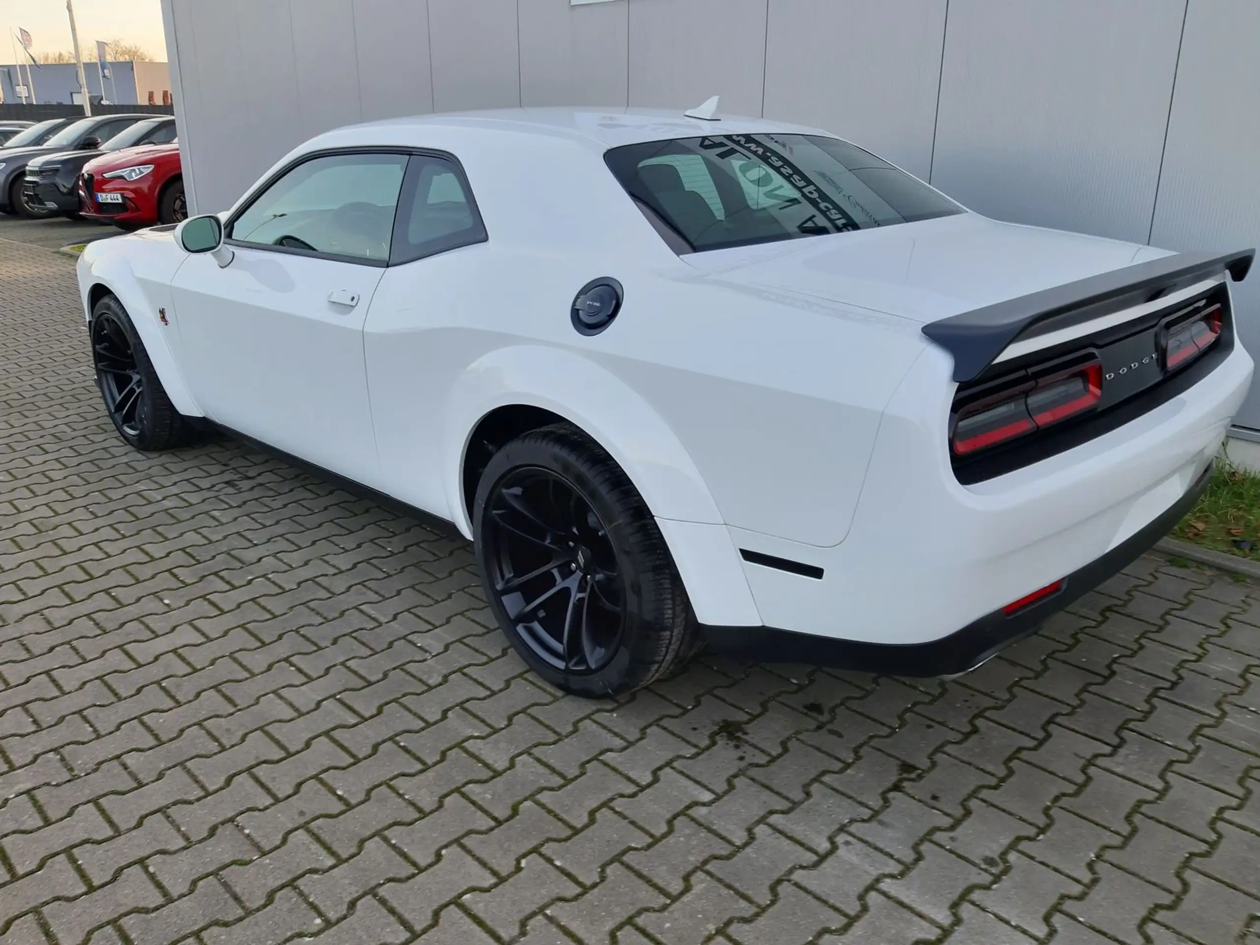 Dodge - Challenger