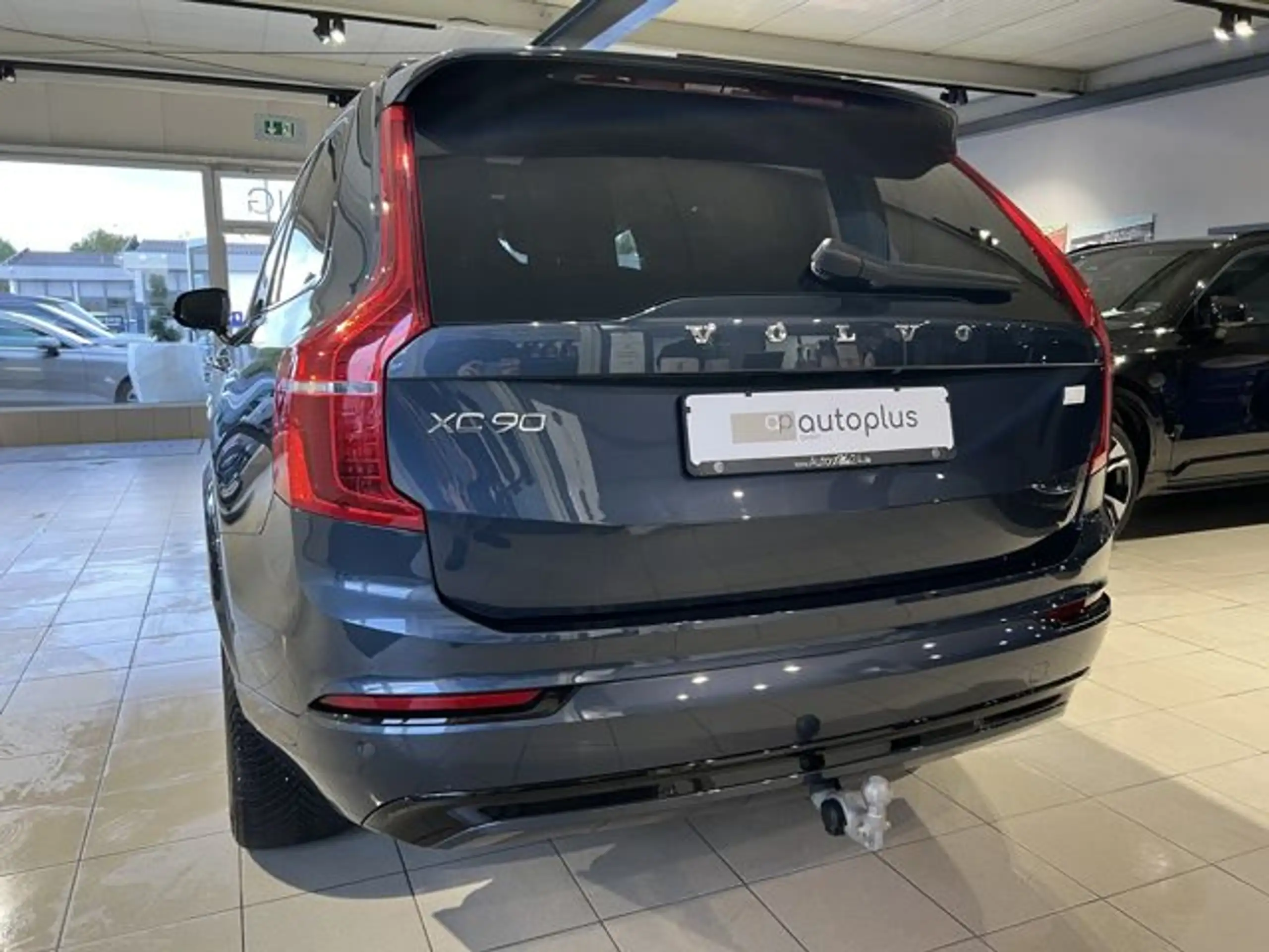 Volvo - XC90