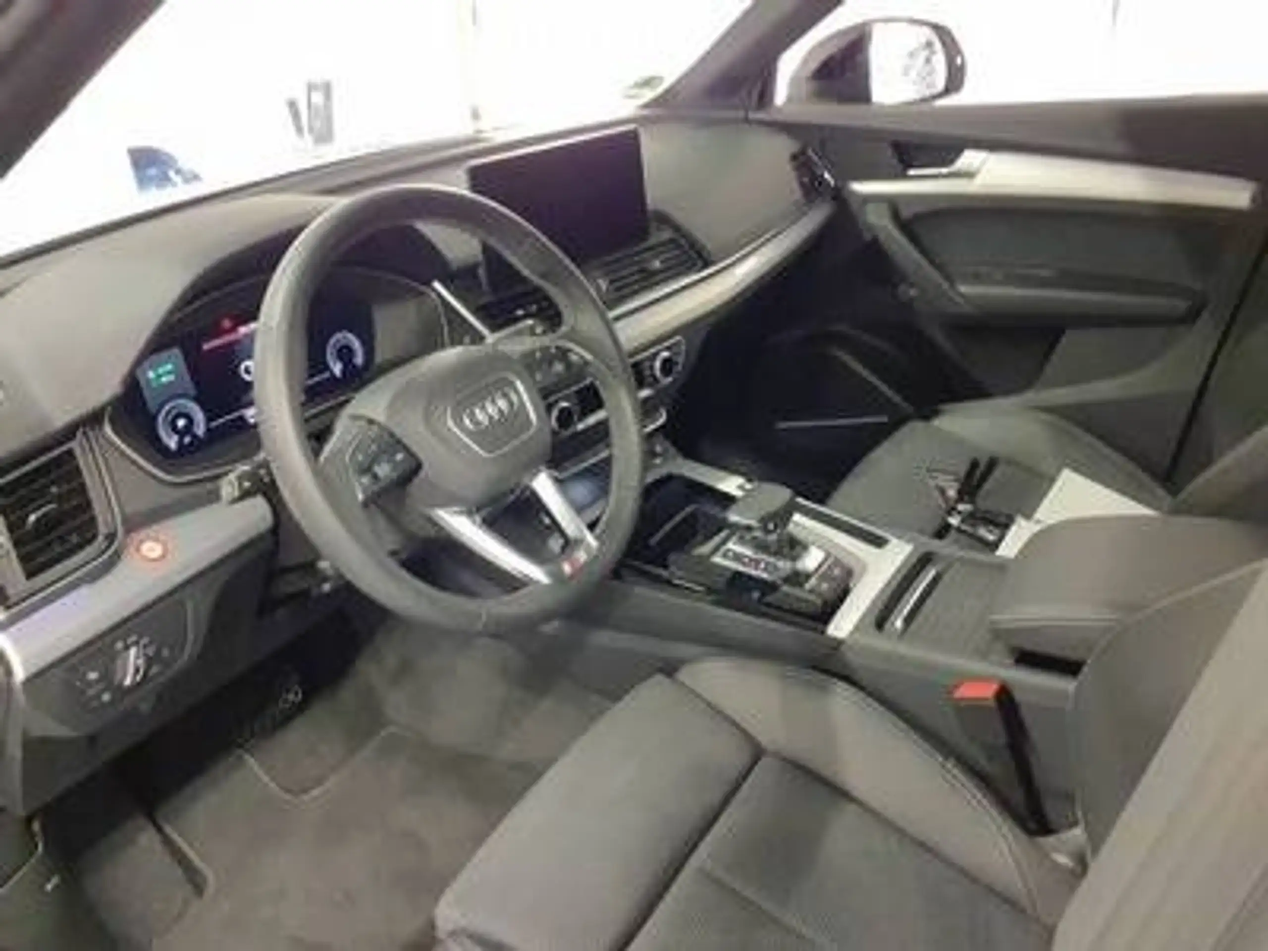 Audi - Q5