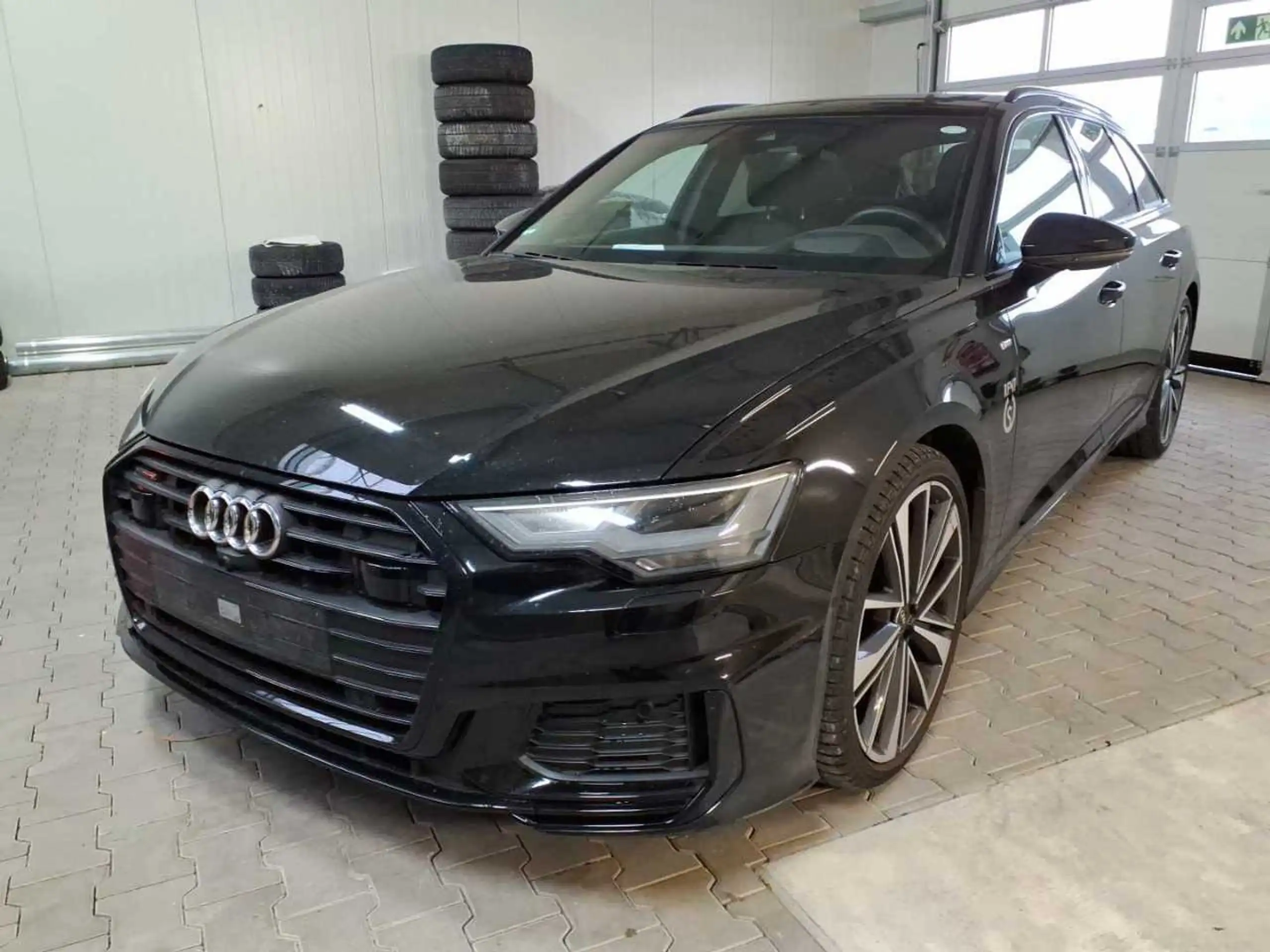 Audi - A6