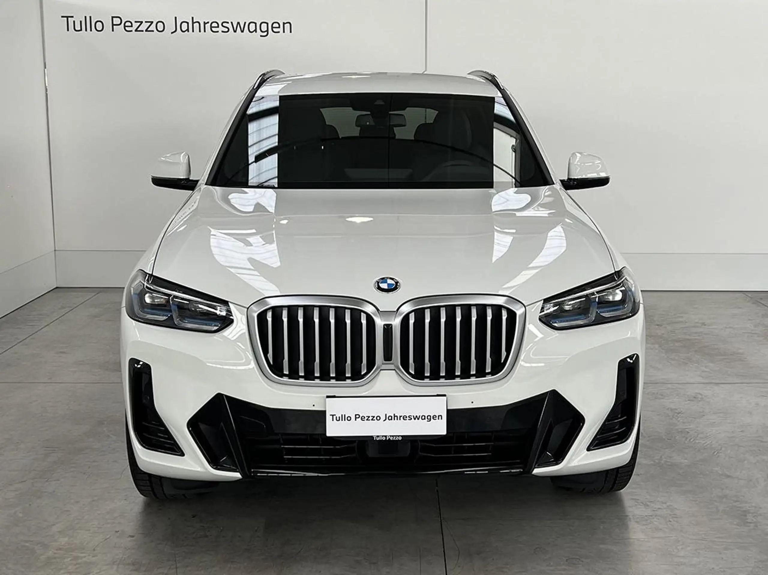 BMW - X3