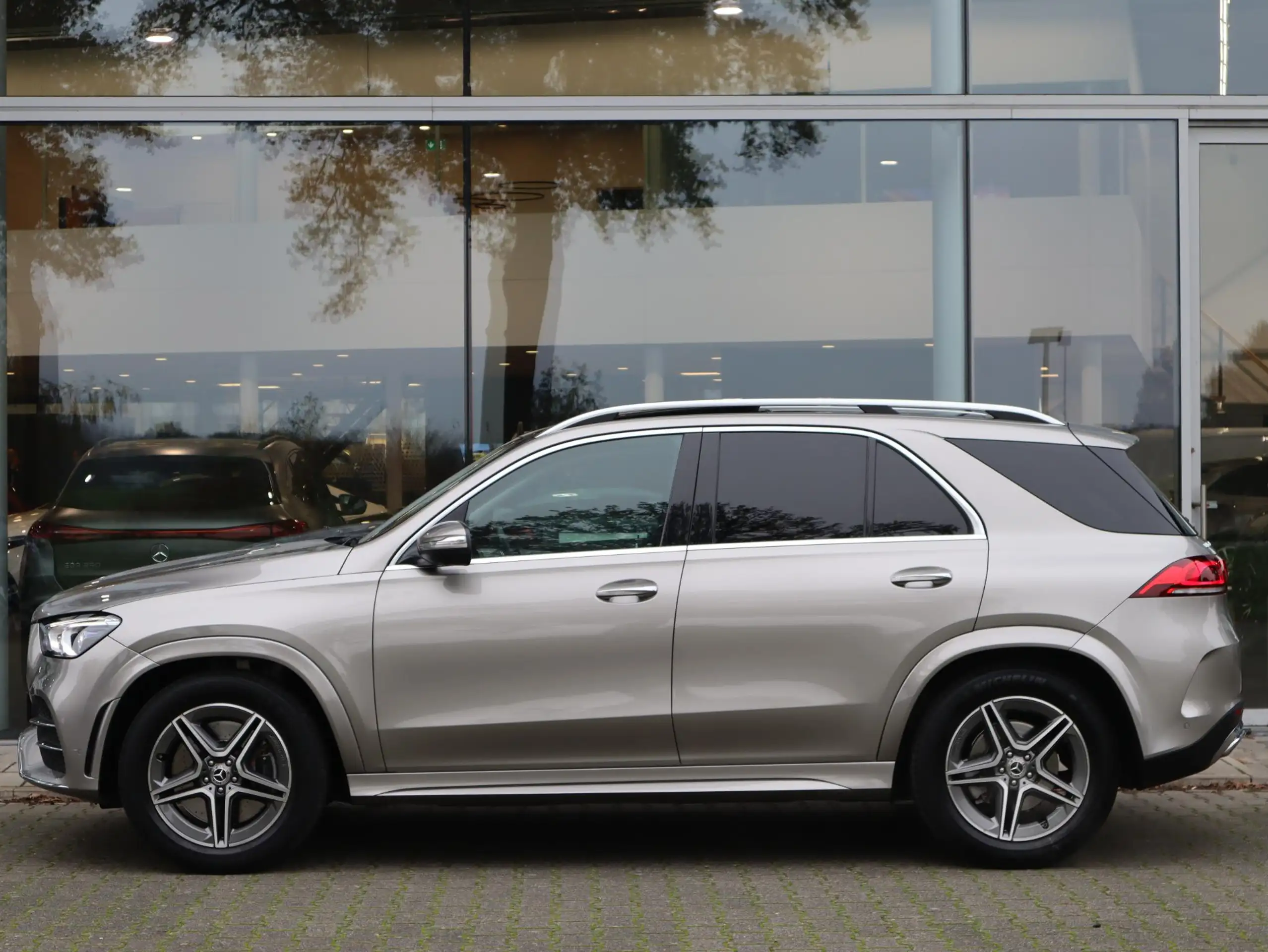 Mercedes-Benz - GLE 450