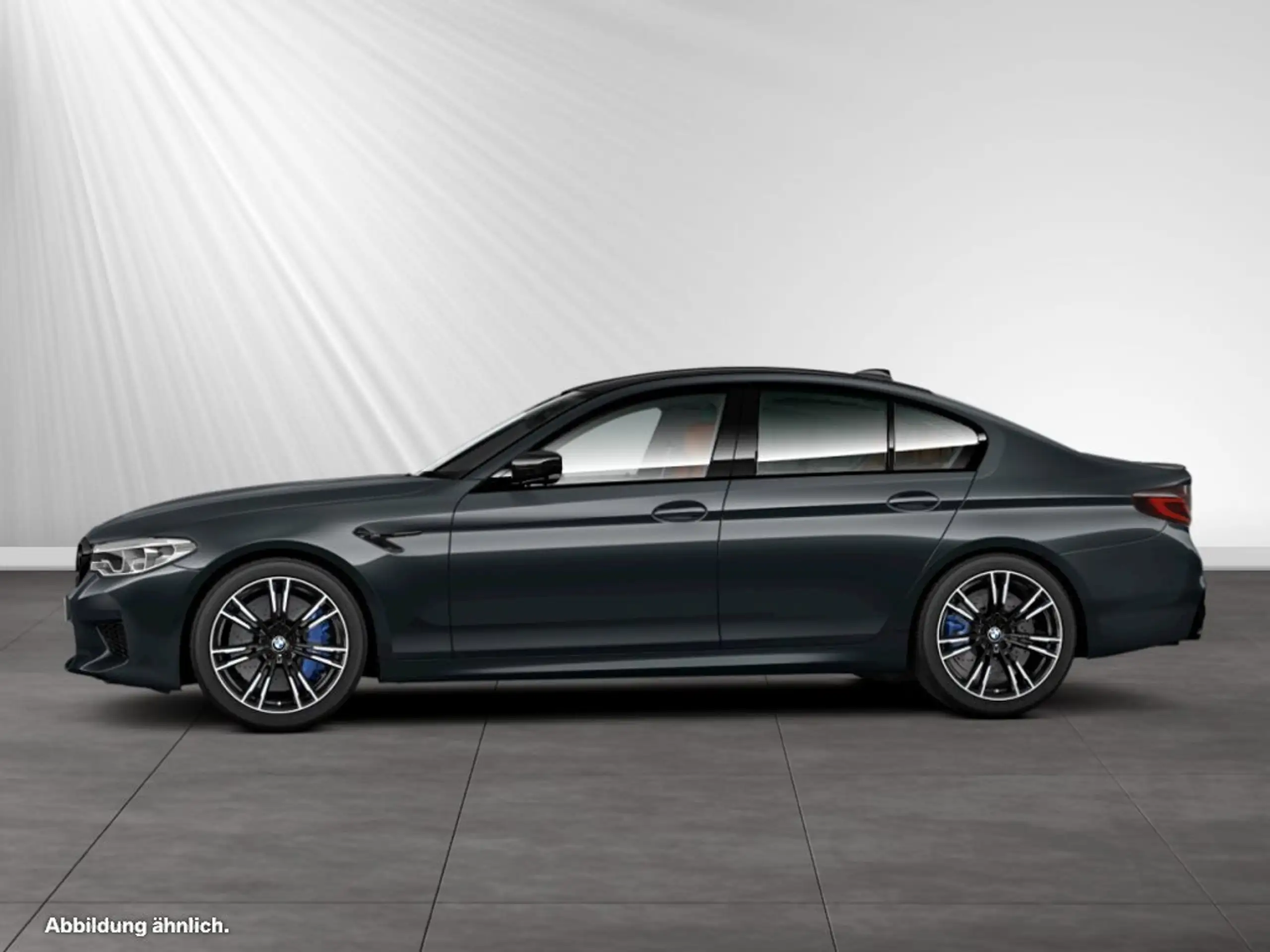 BMW - M5