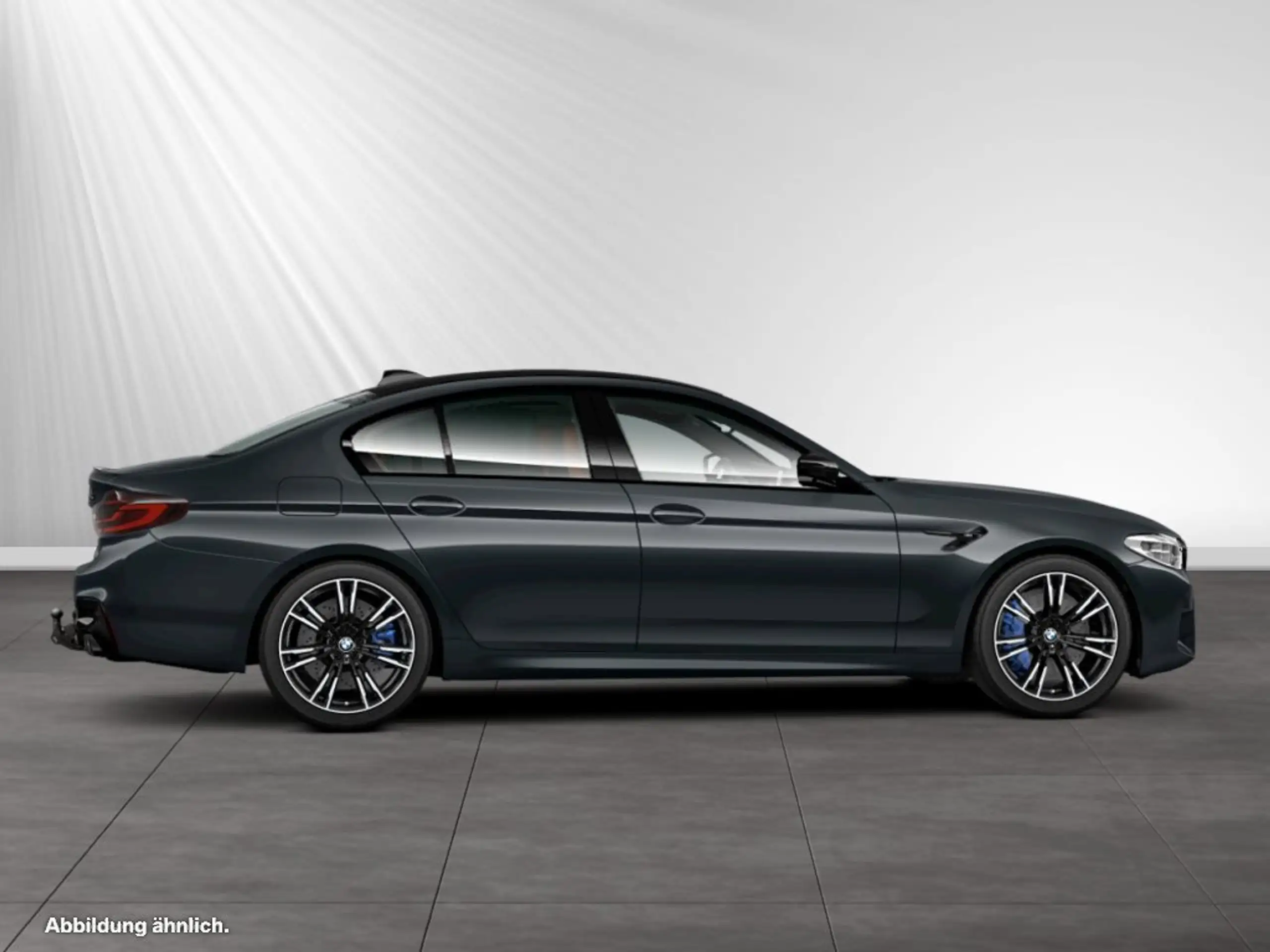 BMW - M5