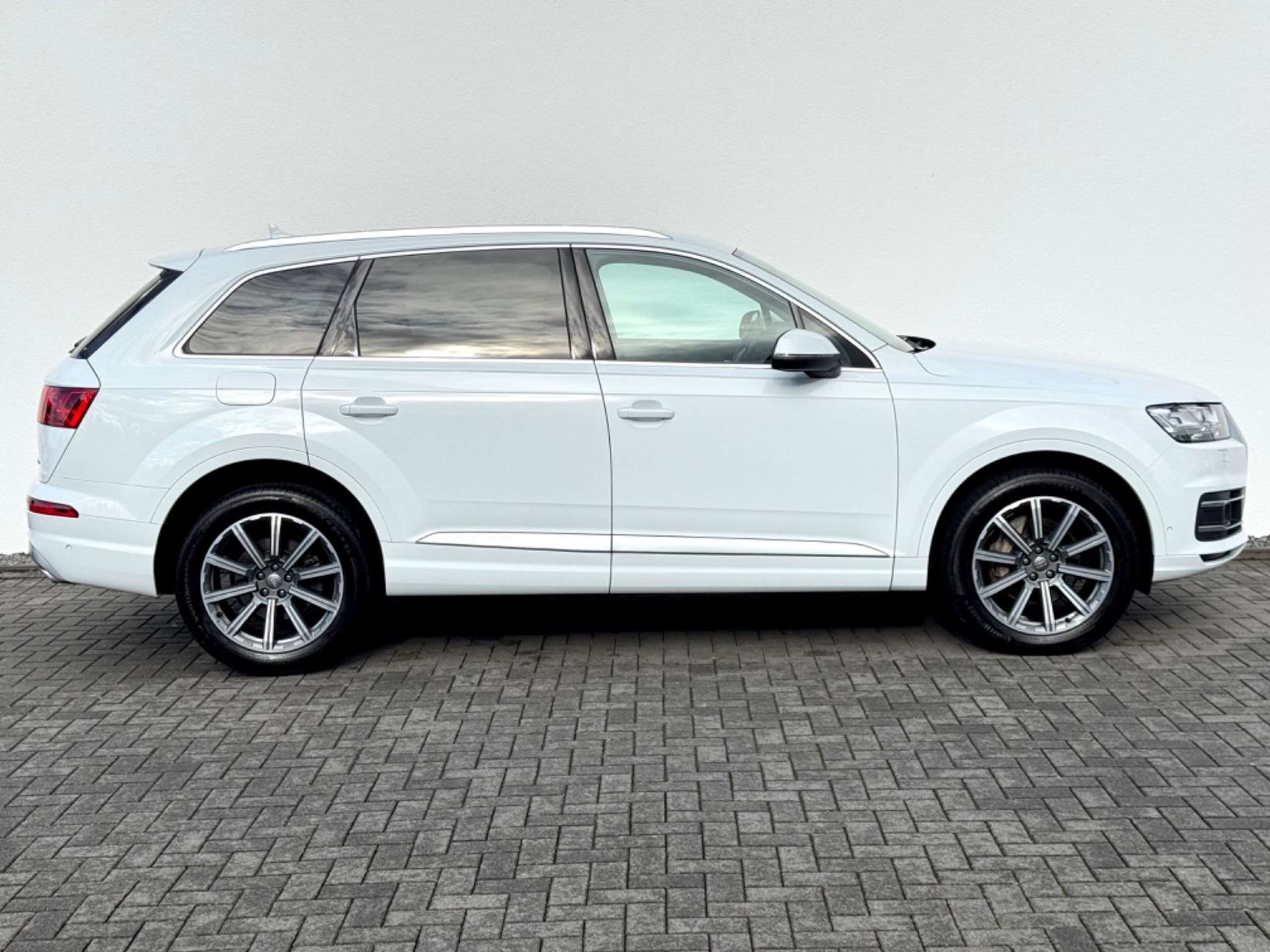 Audi - Q7