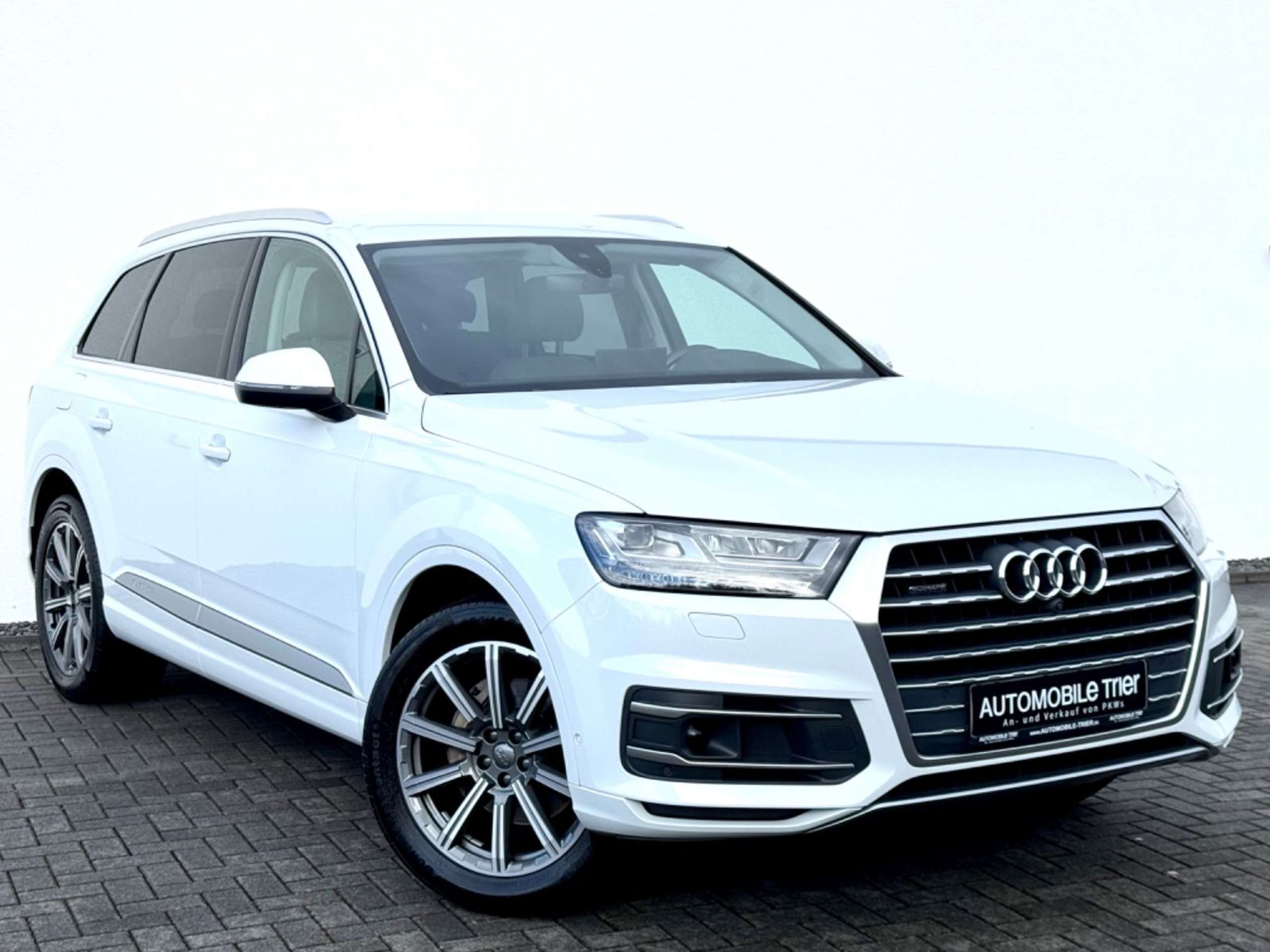 Audi - Q7