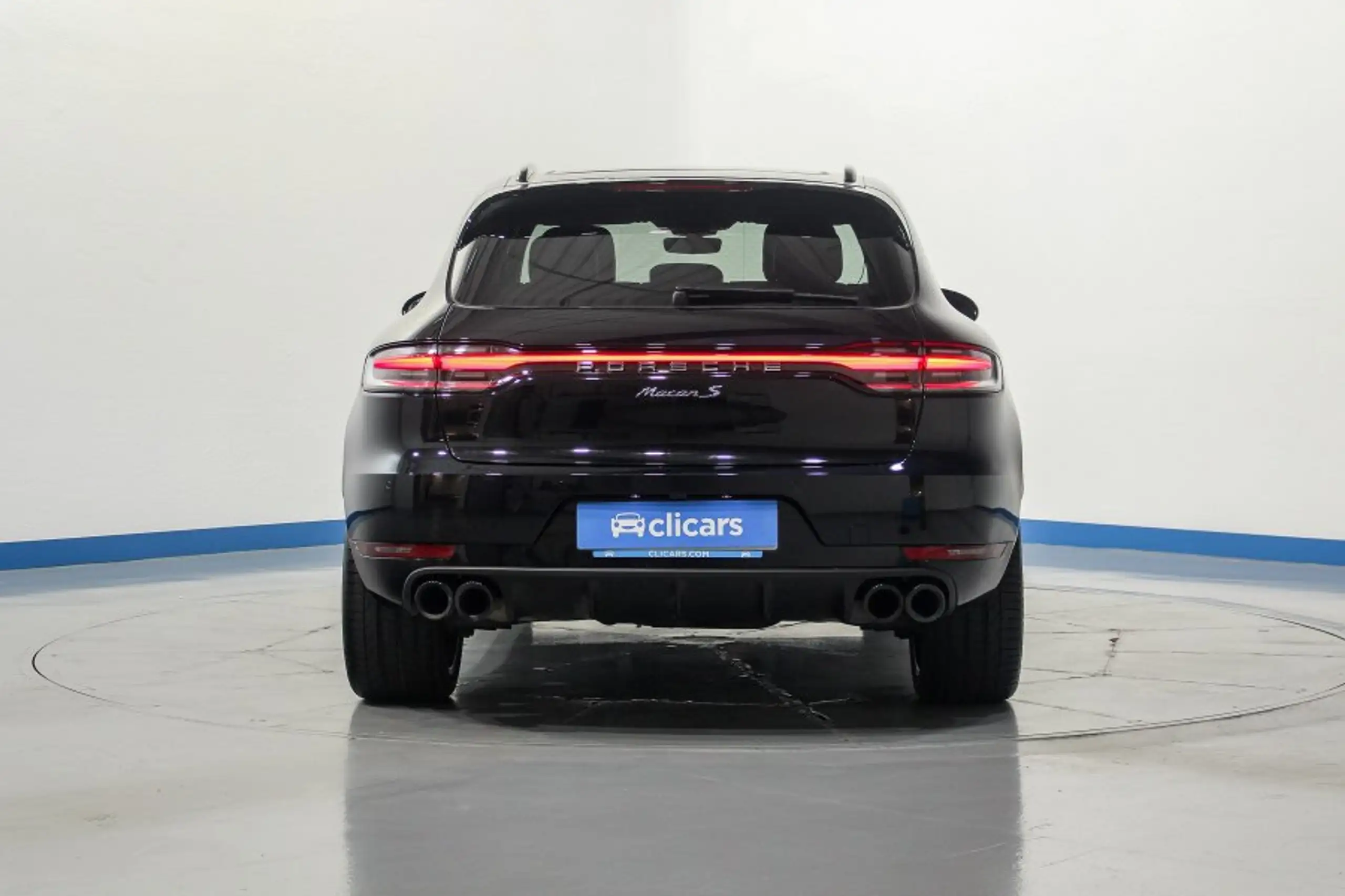 Porsche - Macan