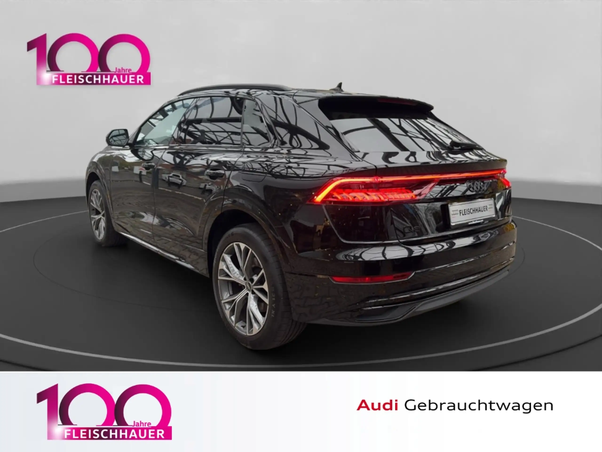 Audi - Q8