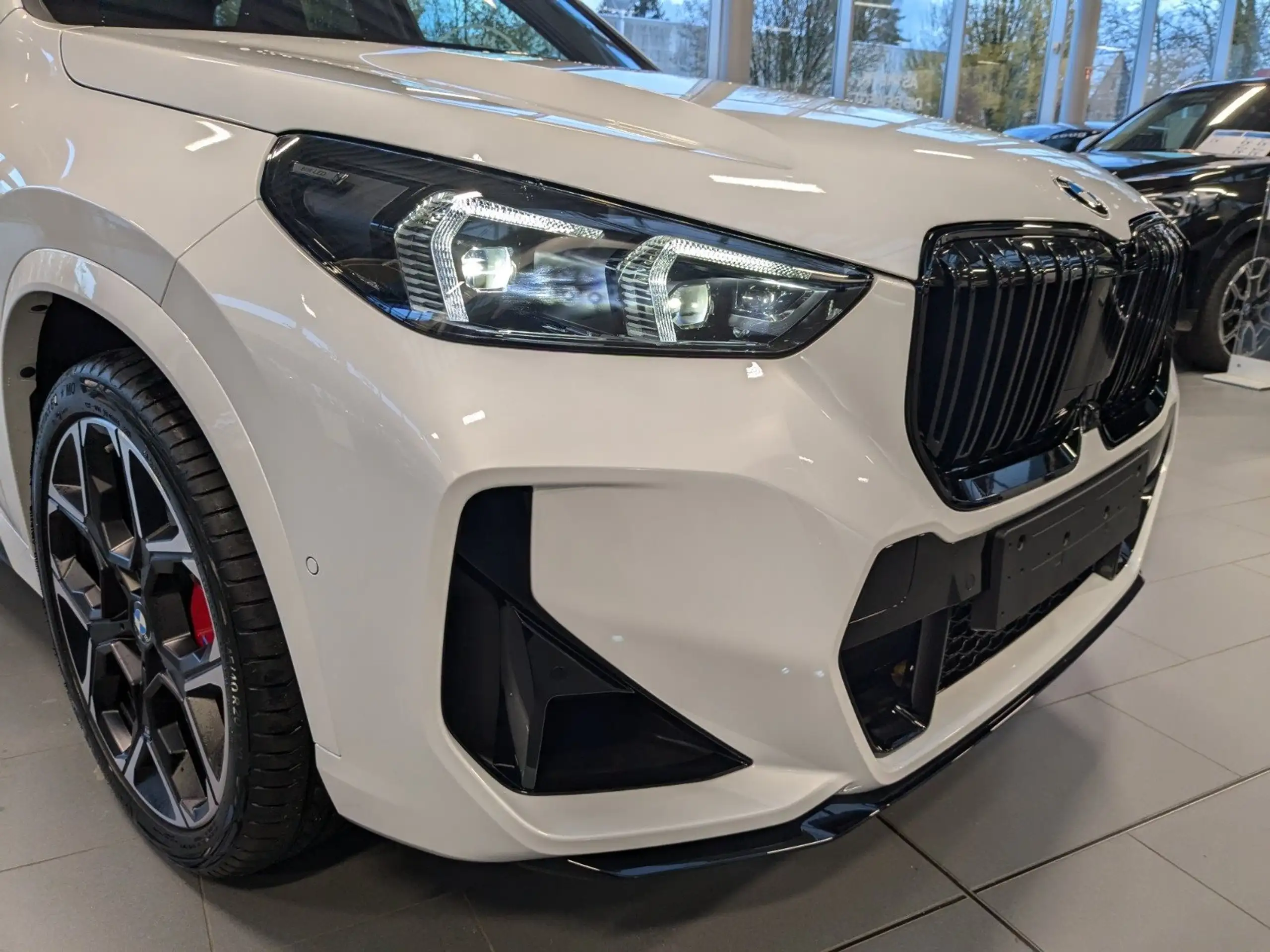 BMW - X1