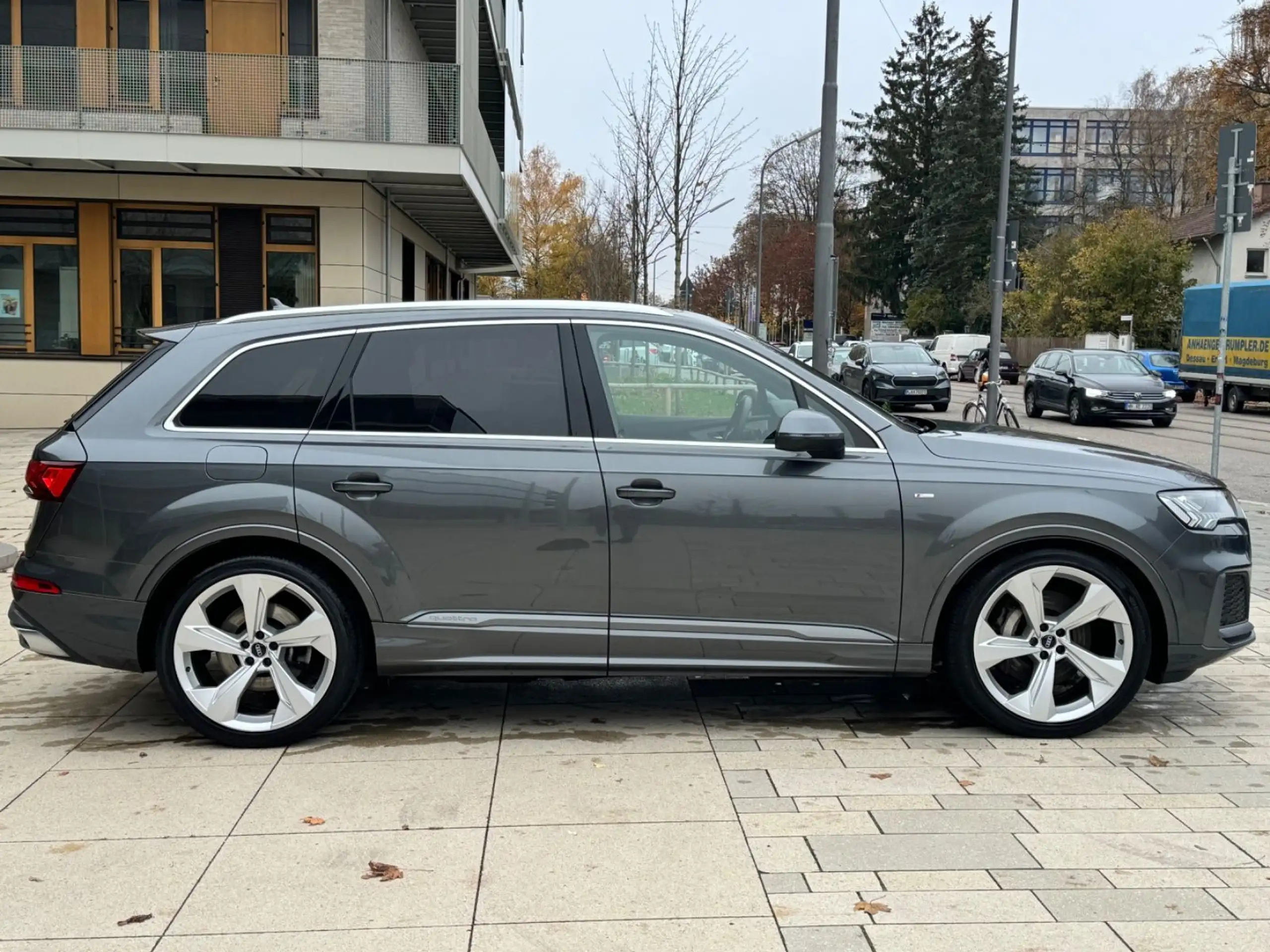 Audi - Q7