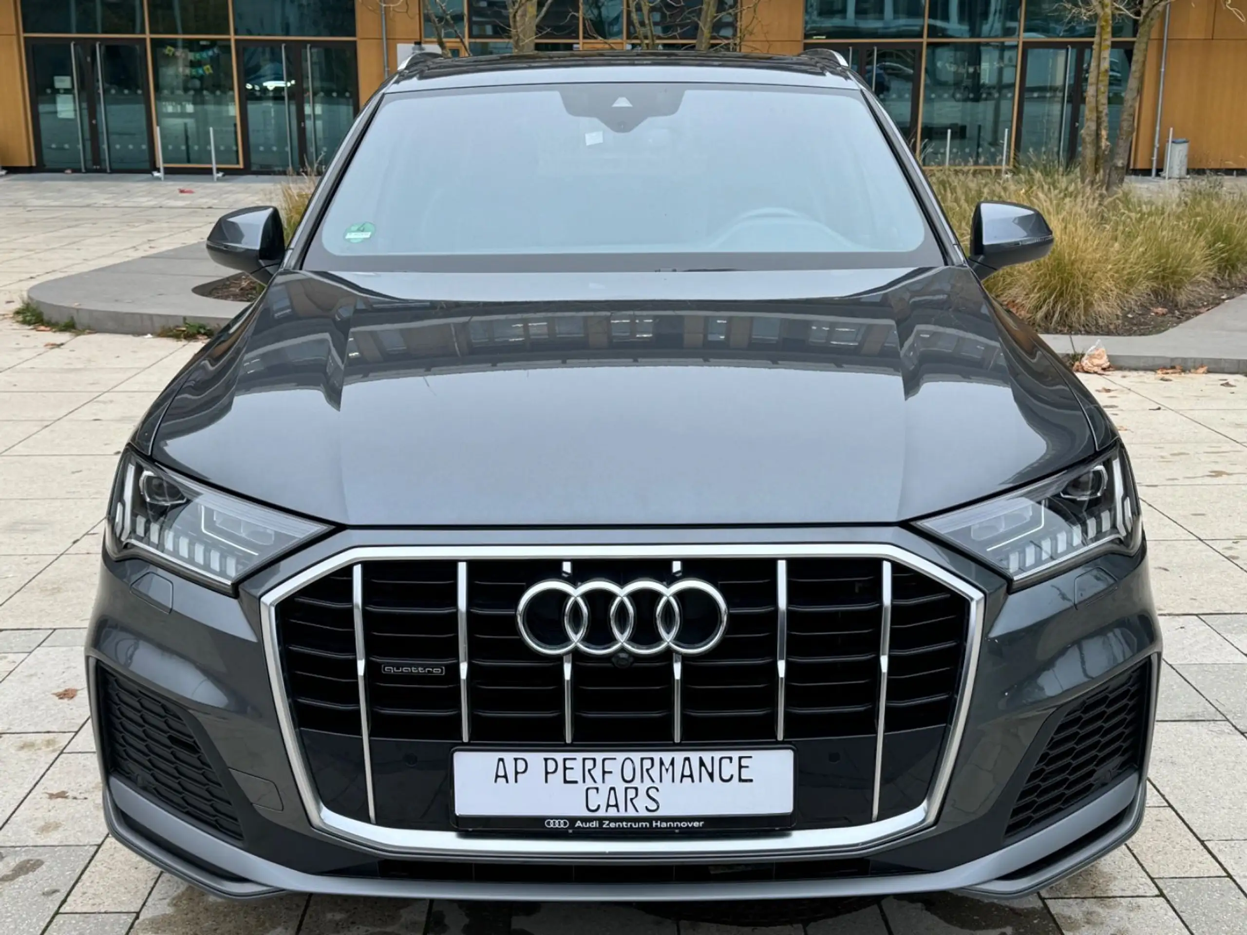 Audi - Q7