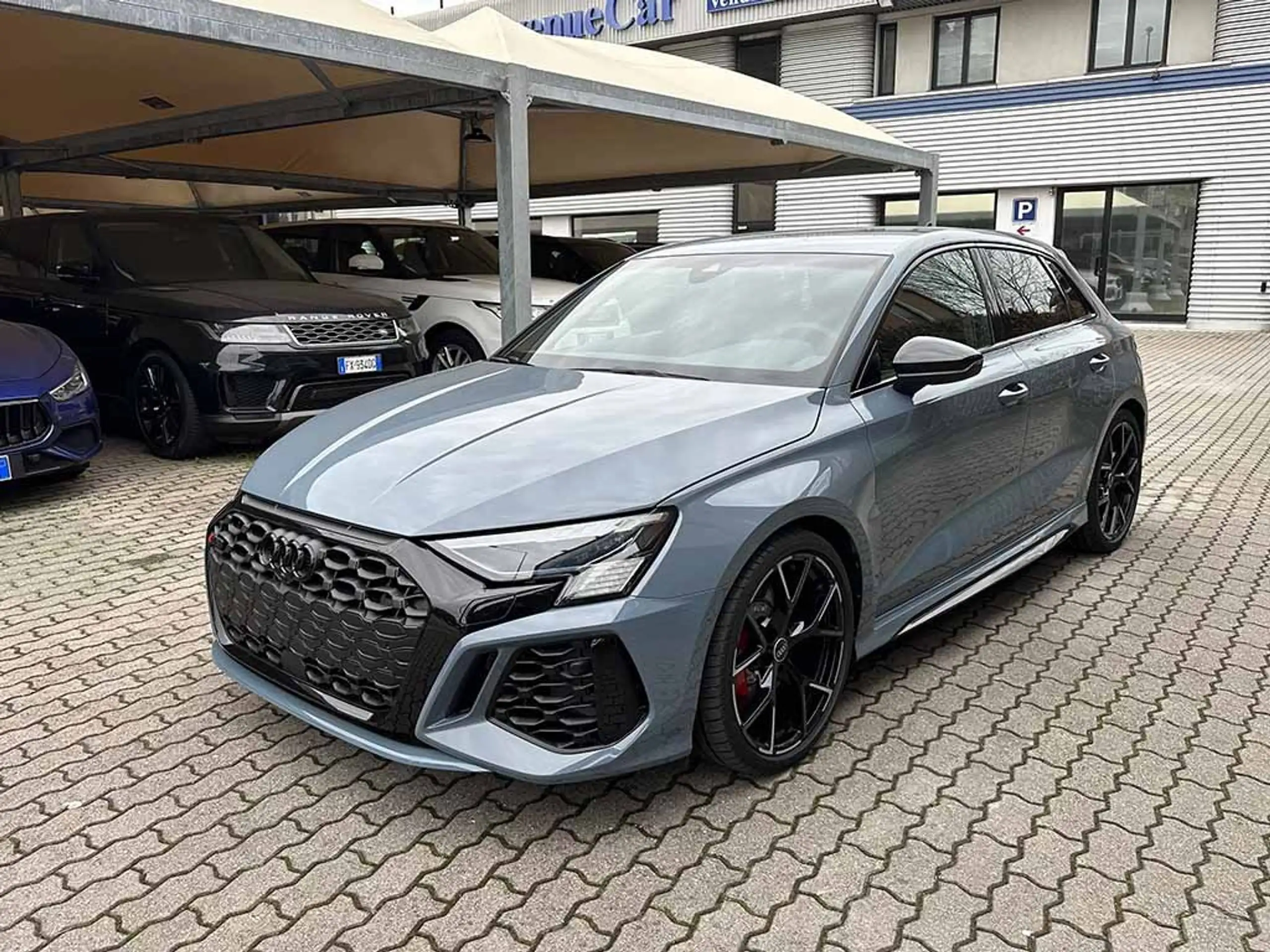 Audi - RS3