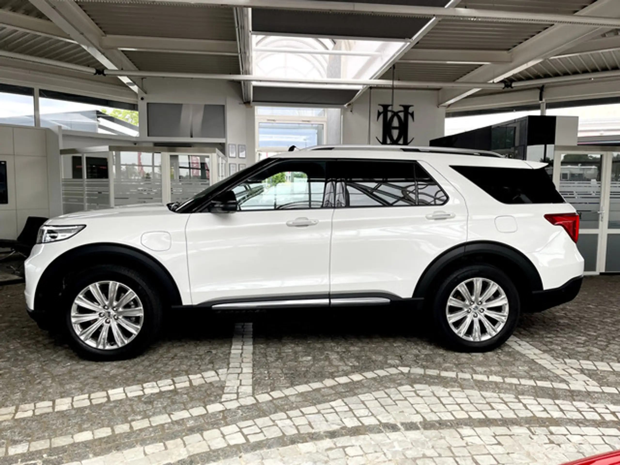 Ford - Explorer