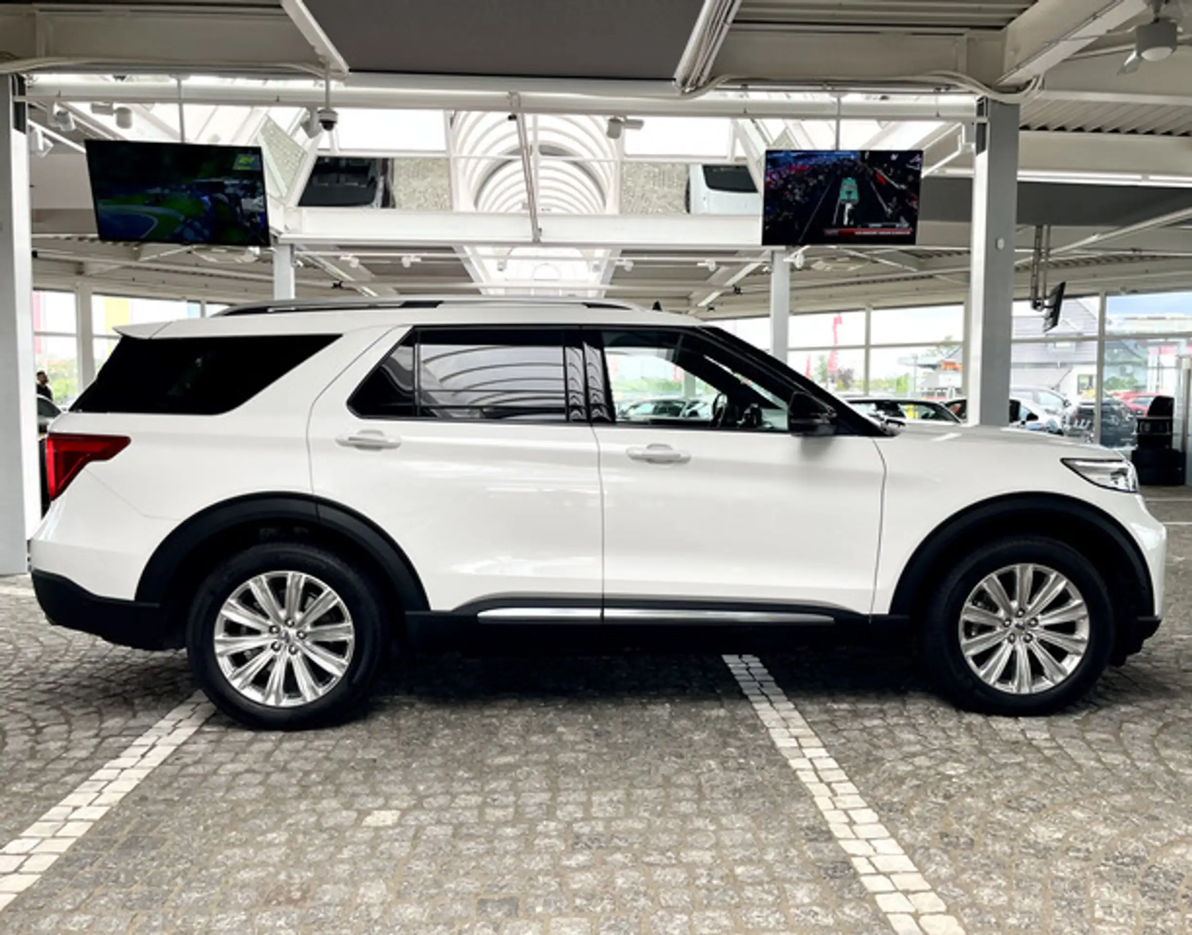 Ford - Explorer