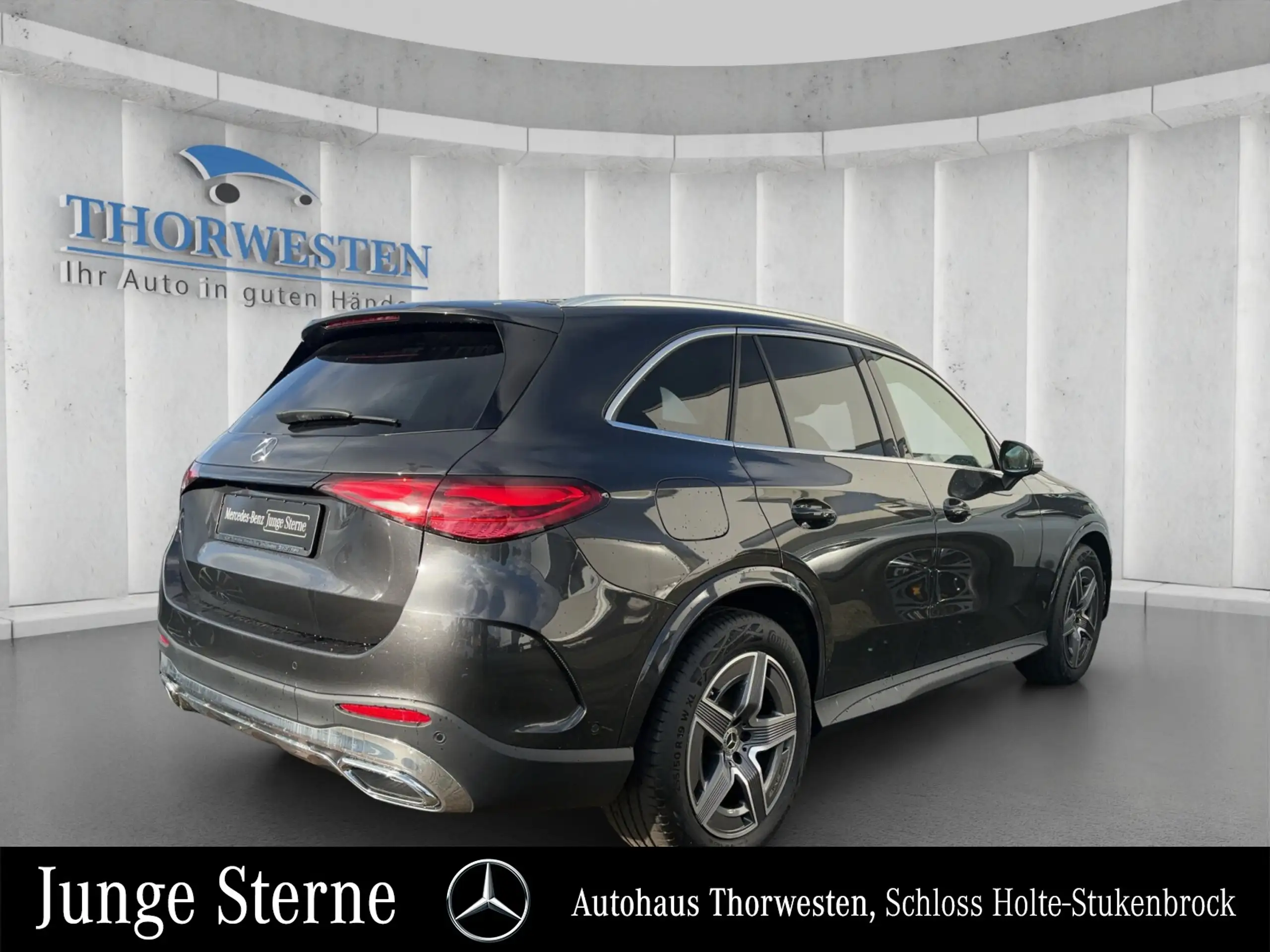 Mercedes-Benz - GLC 220