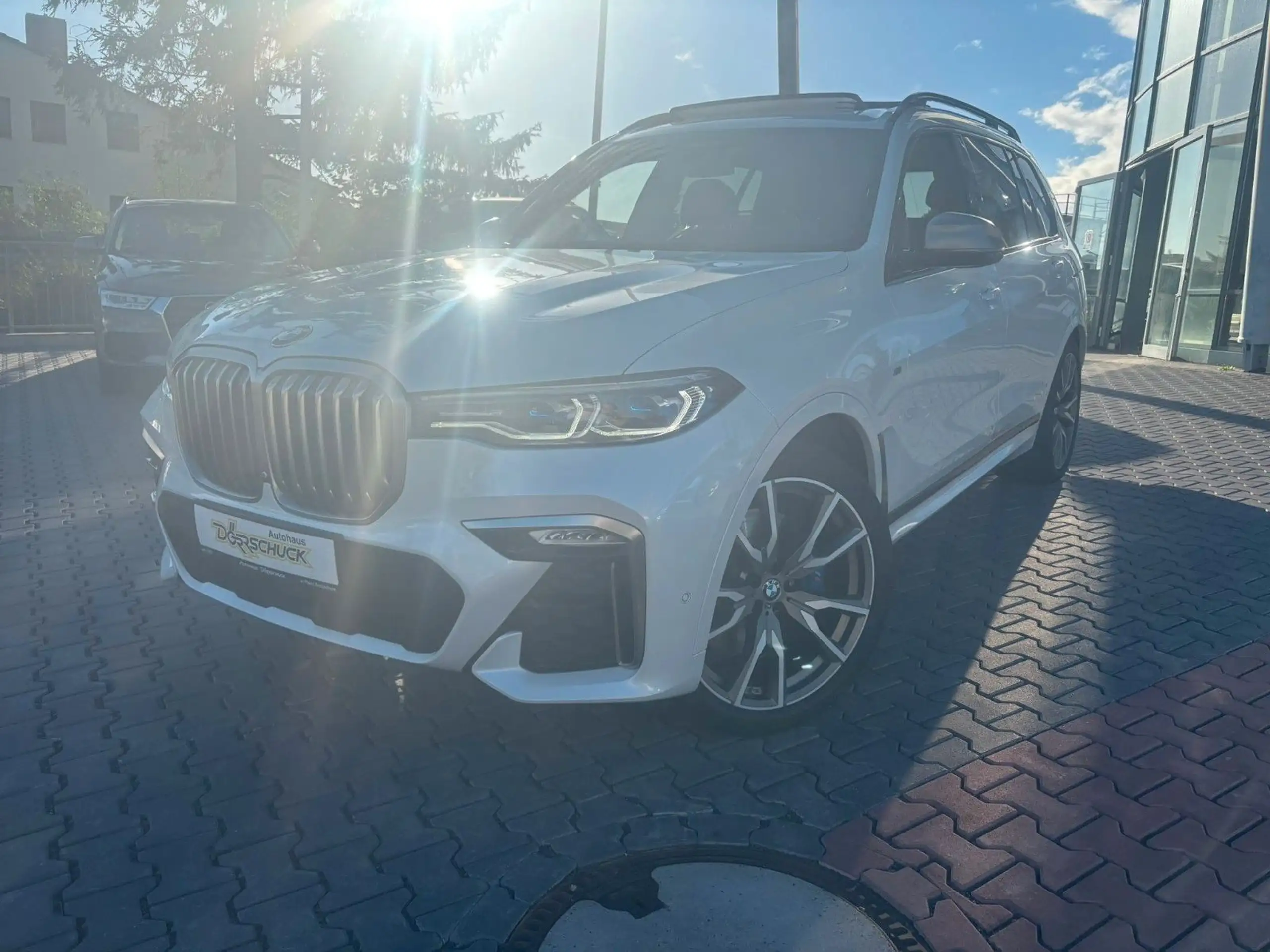 BMW - X7