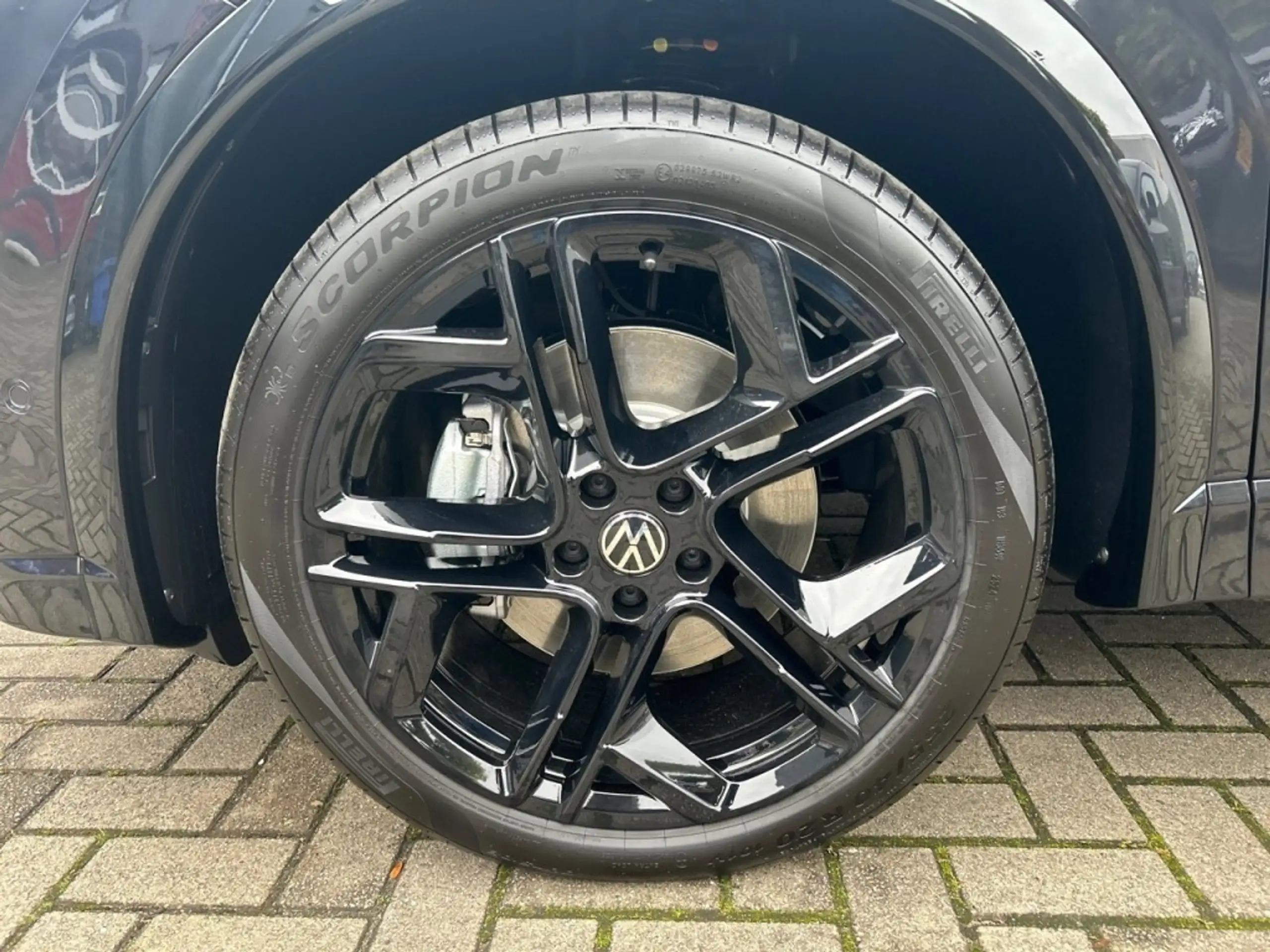 Volkswagen - Tiguan