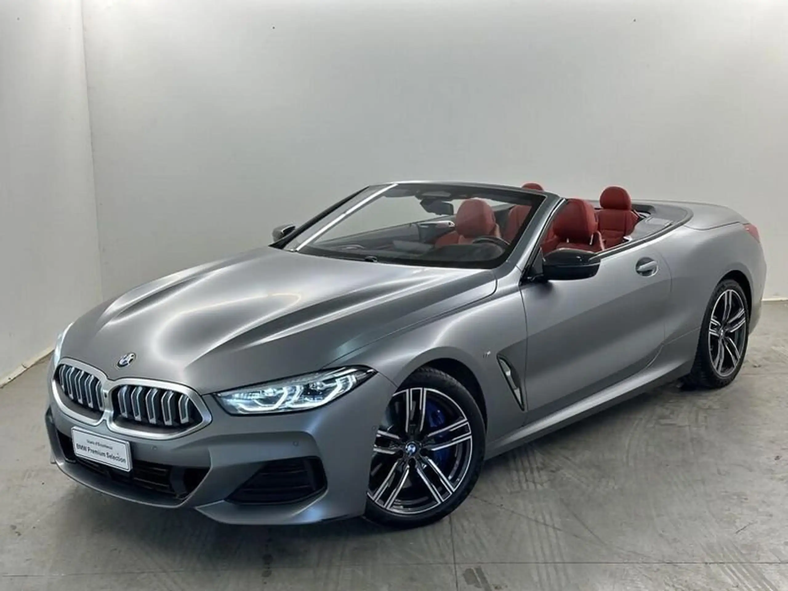 BMW - 840