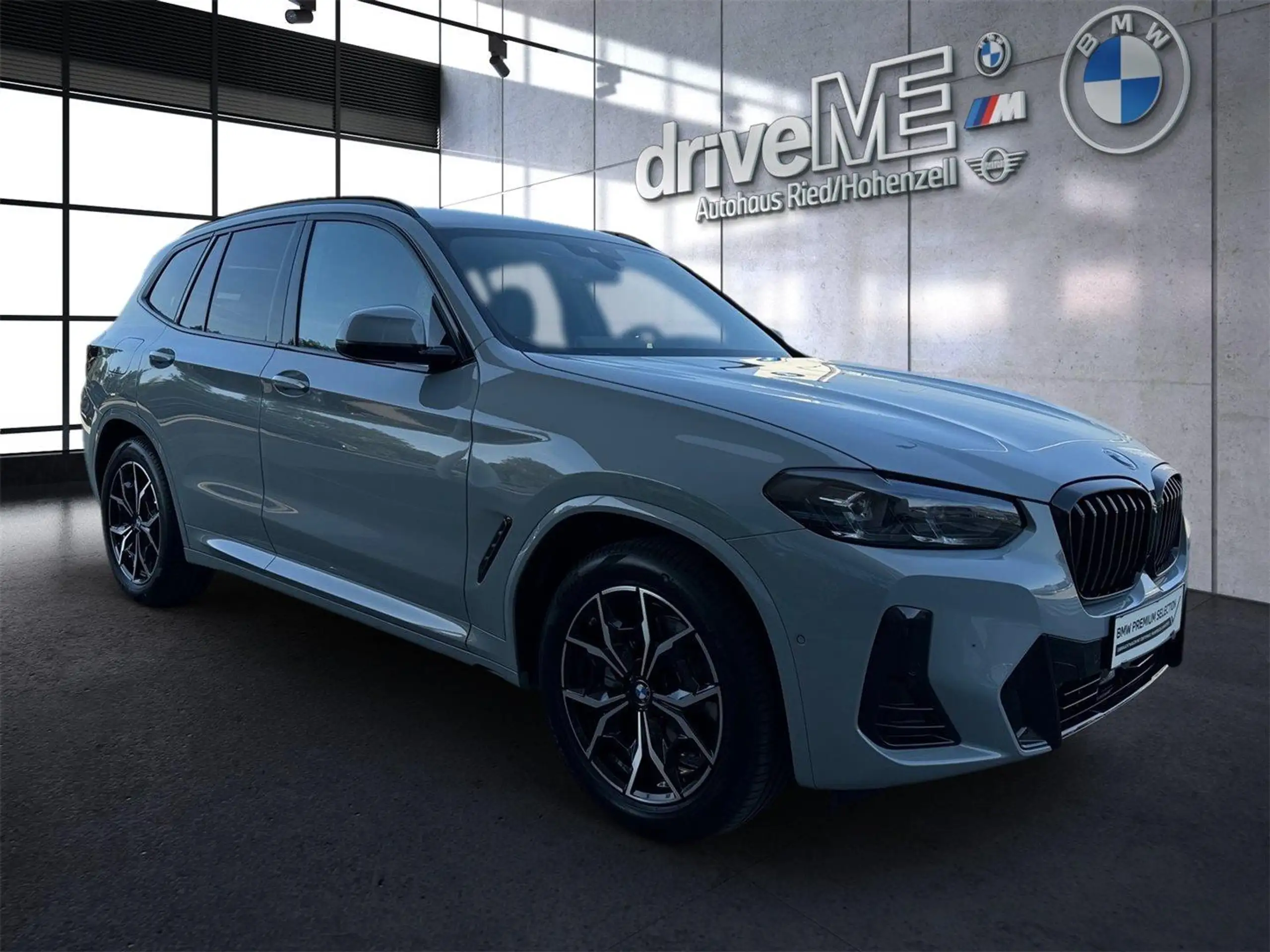 BMW - X3