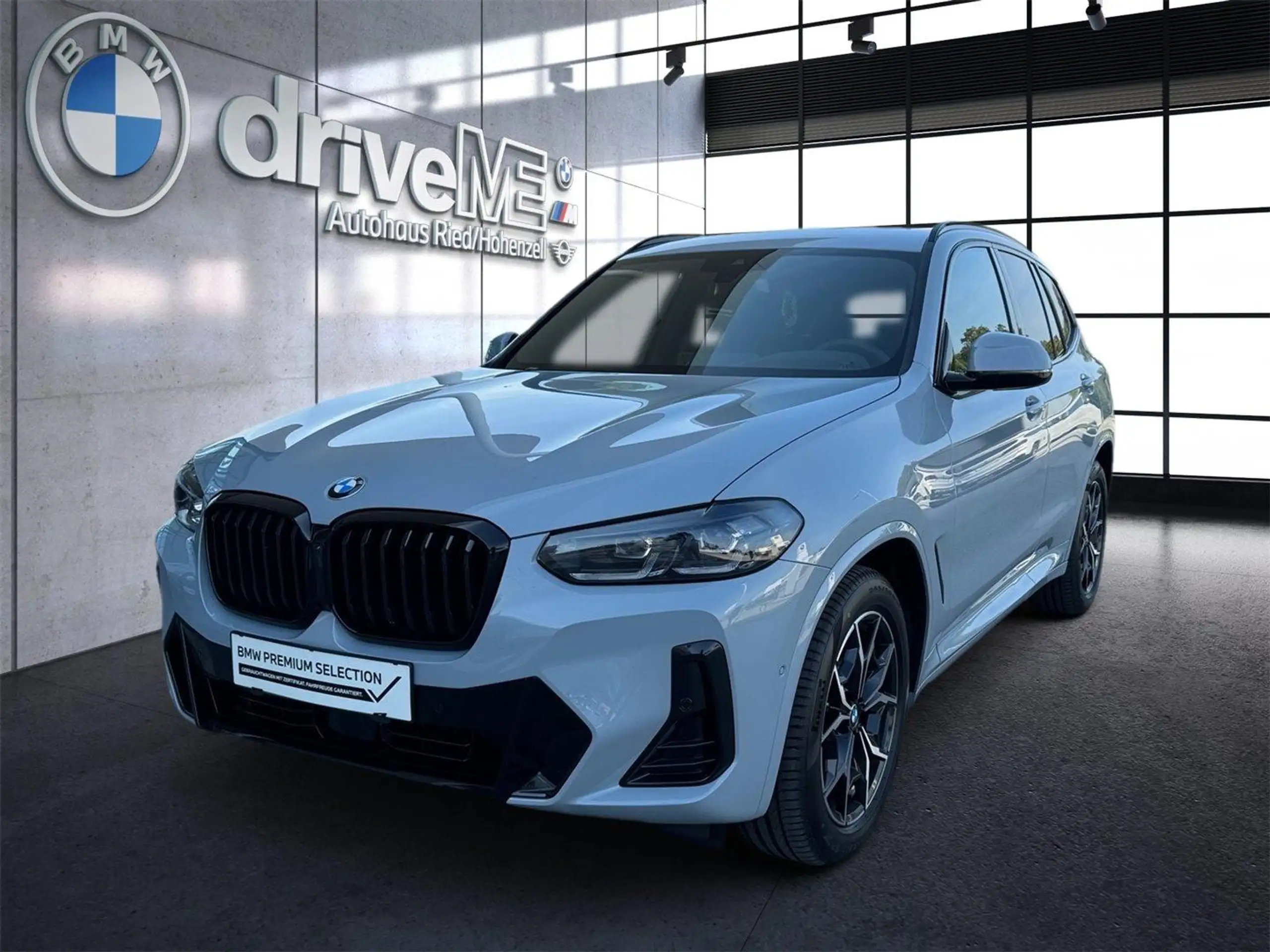 BMW - X3