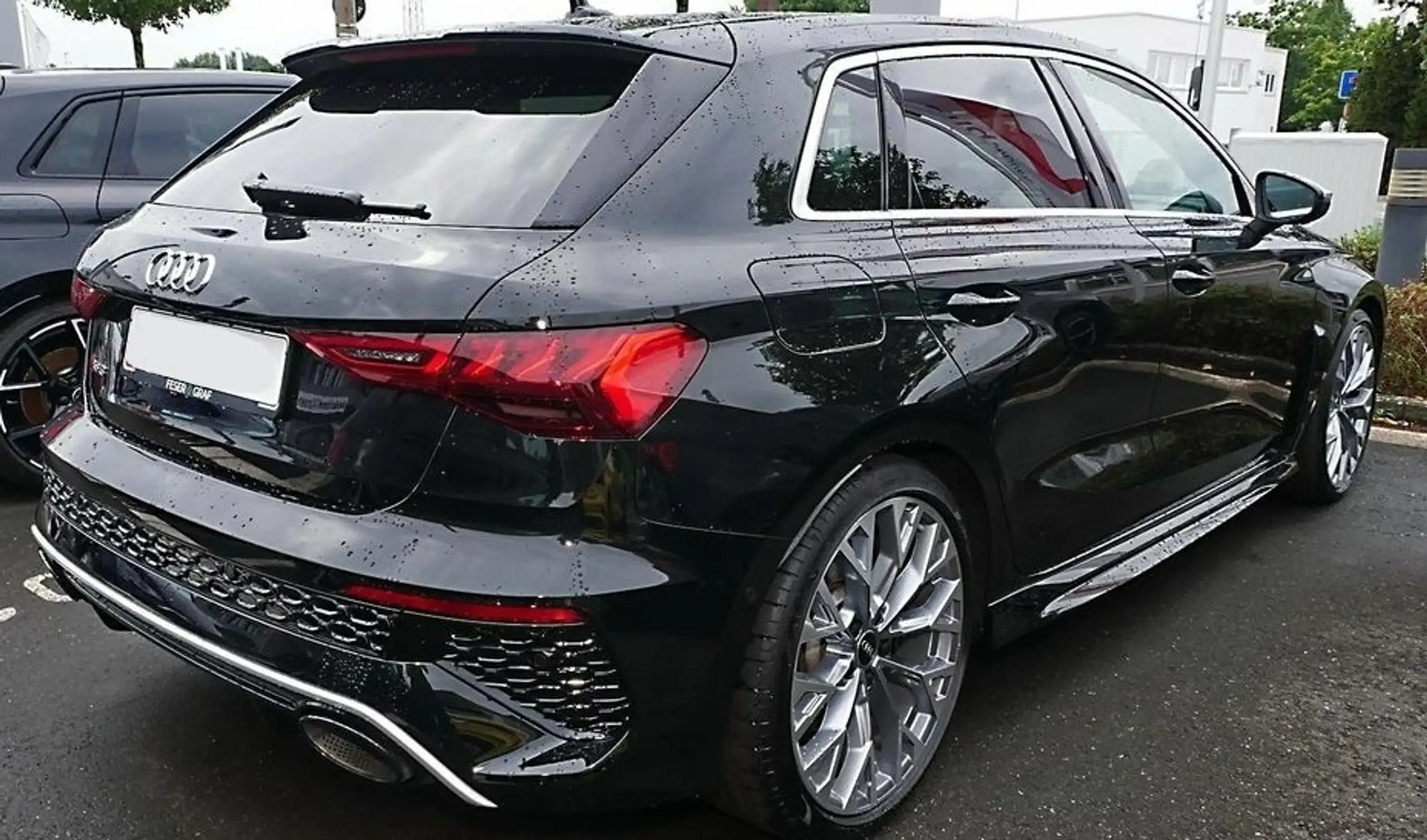 Audi - RS3