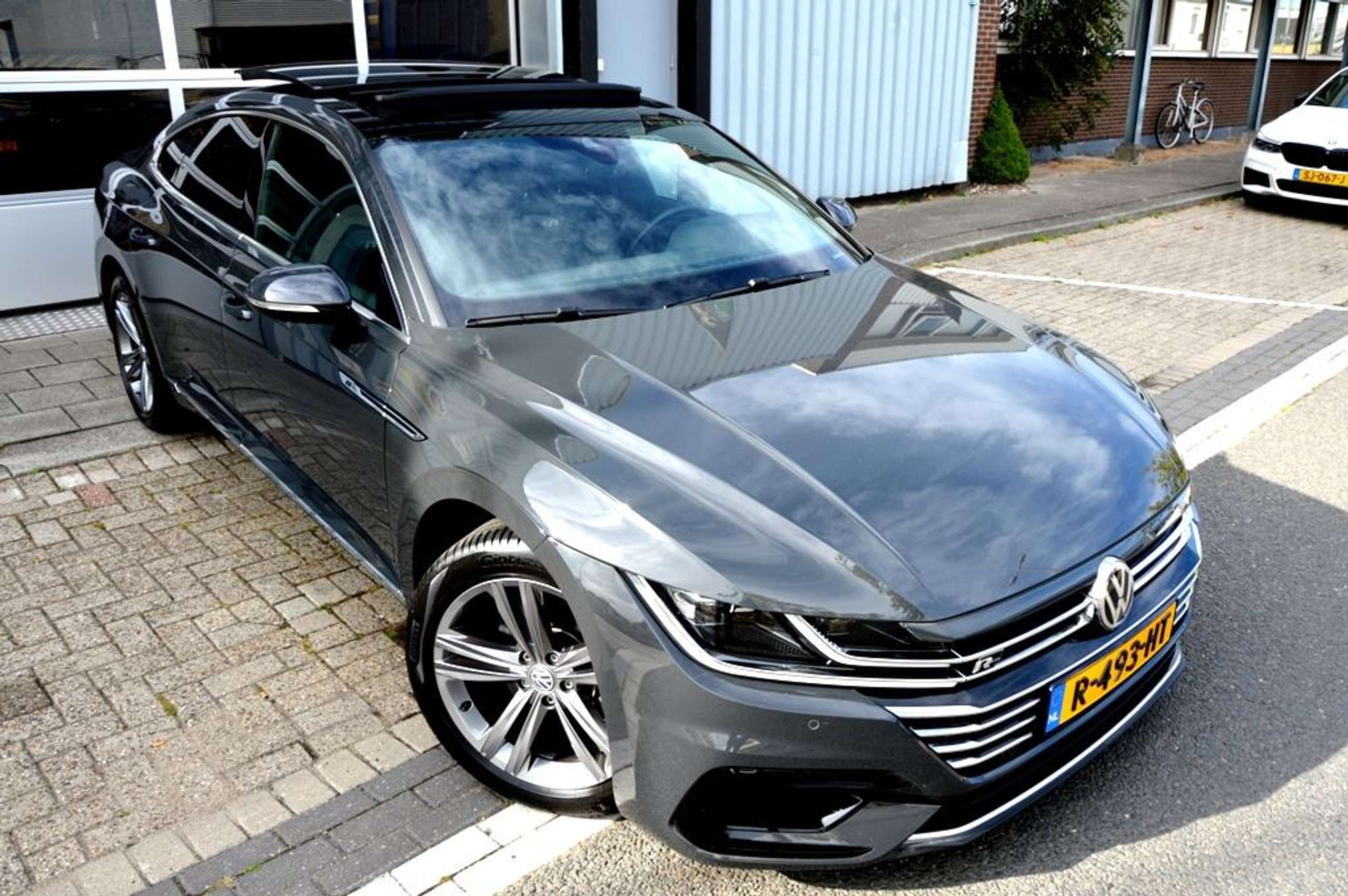 Volkswagen - Arteon