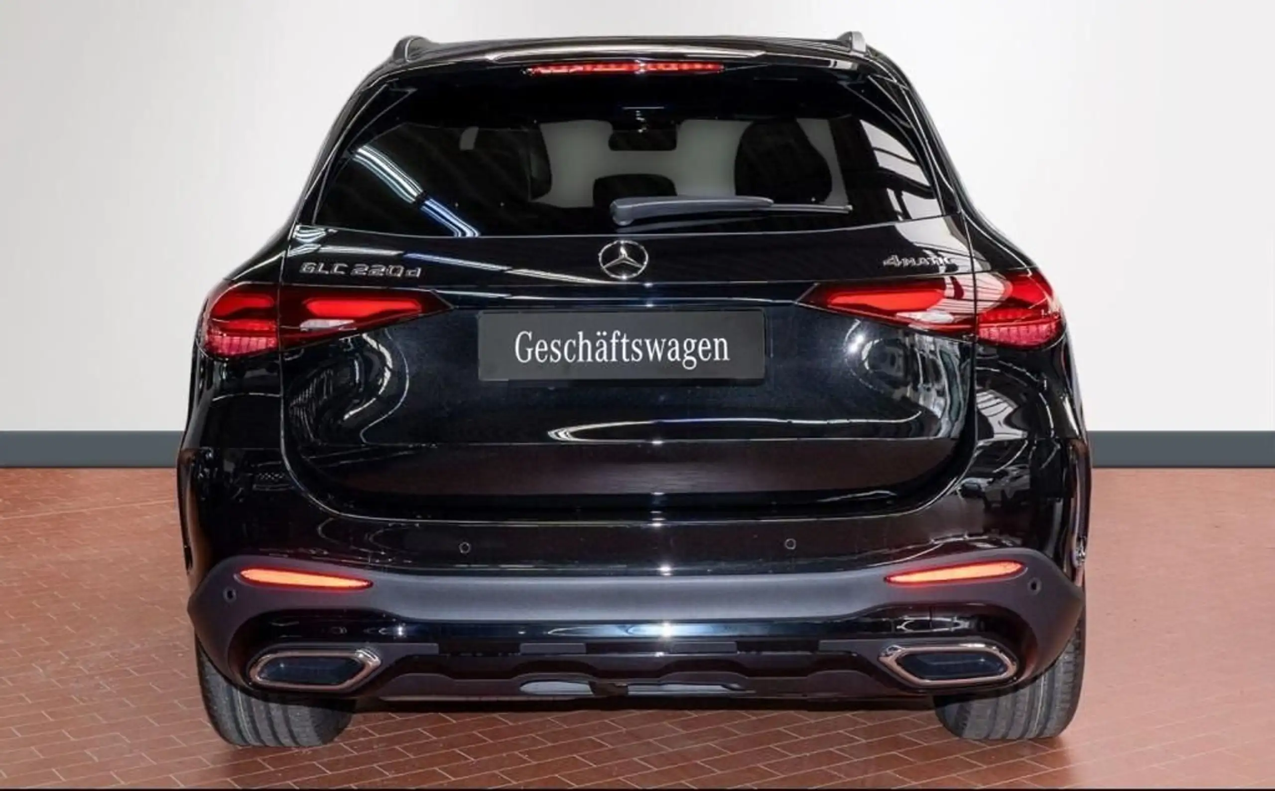 Mercedes-Benz - GLC 220