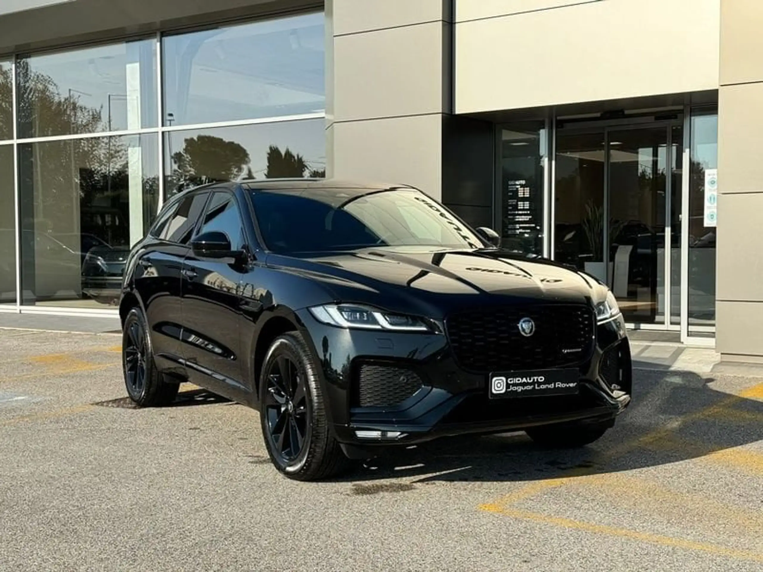 Jaguar - F-Pace