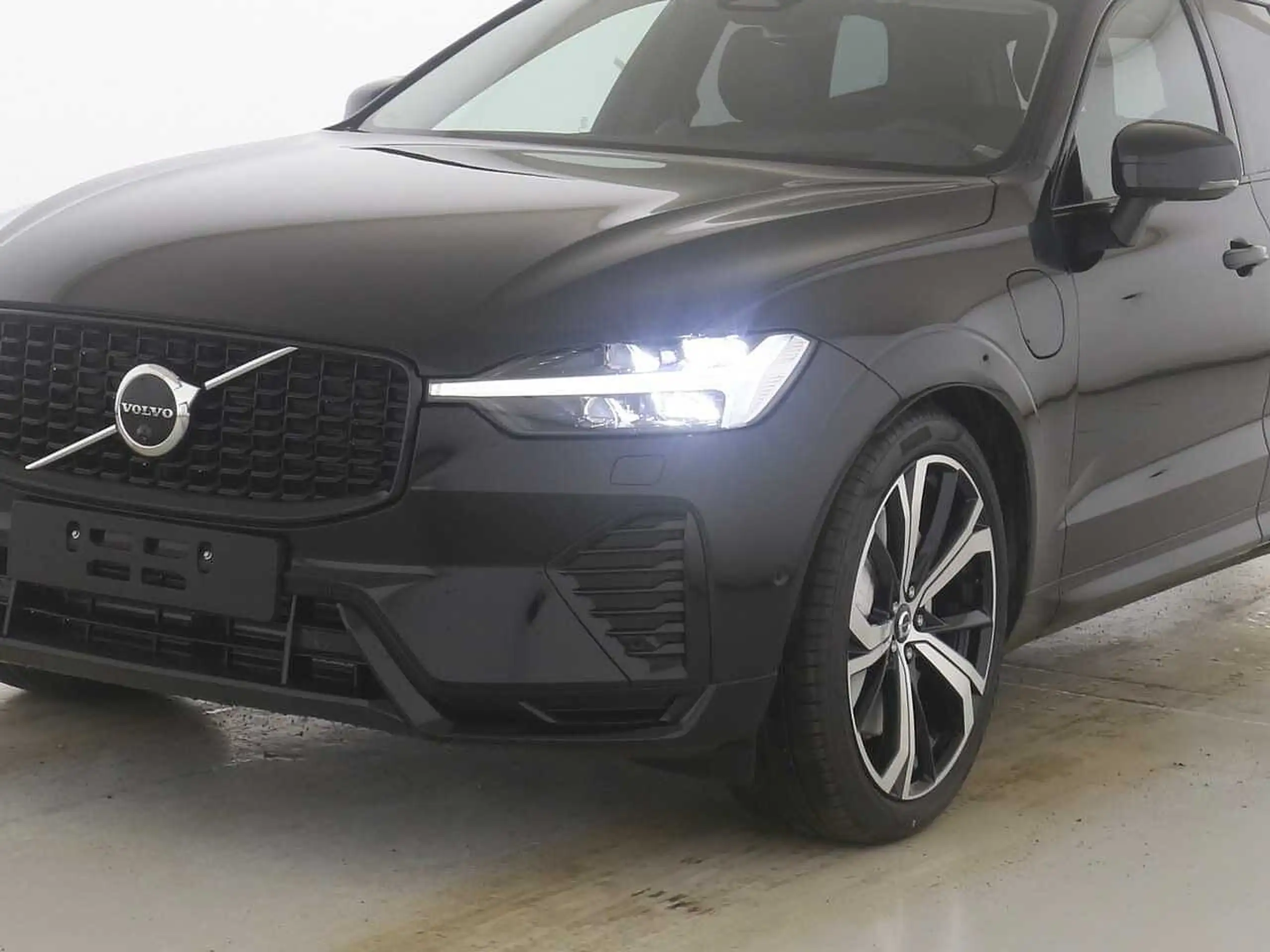 Volvo - XC60