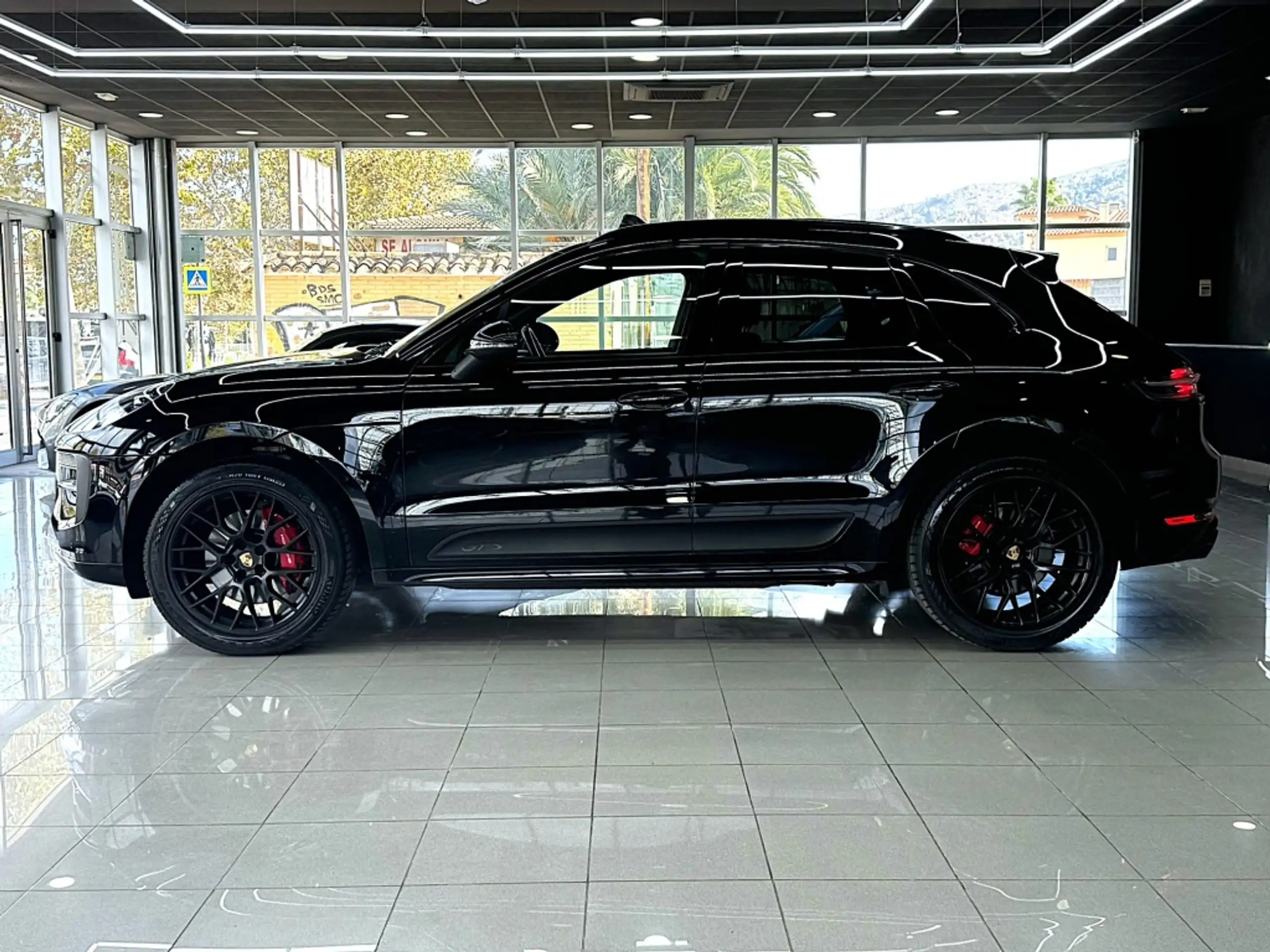 Porsche - Macan