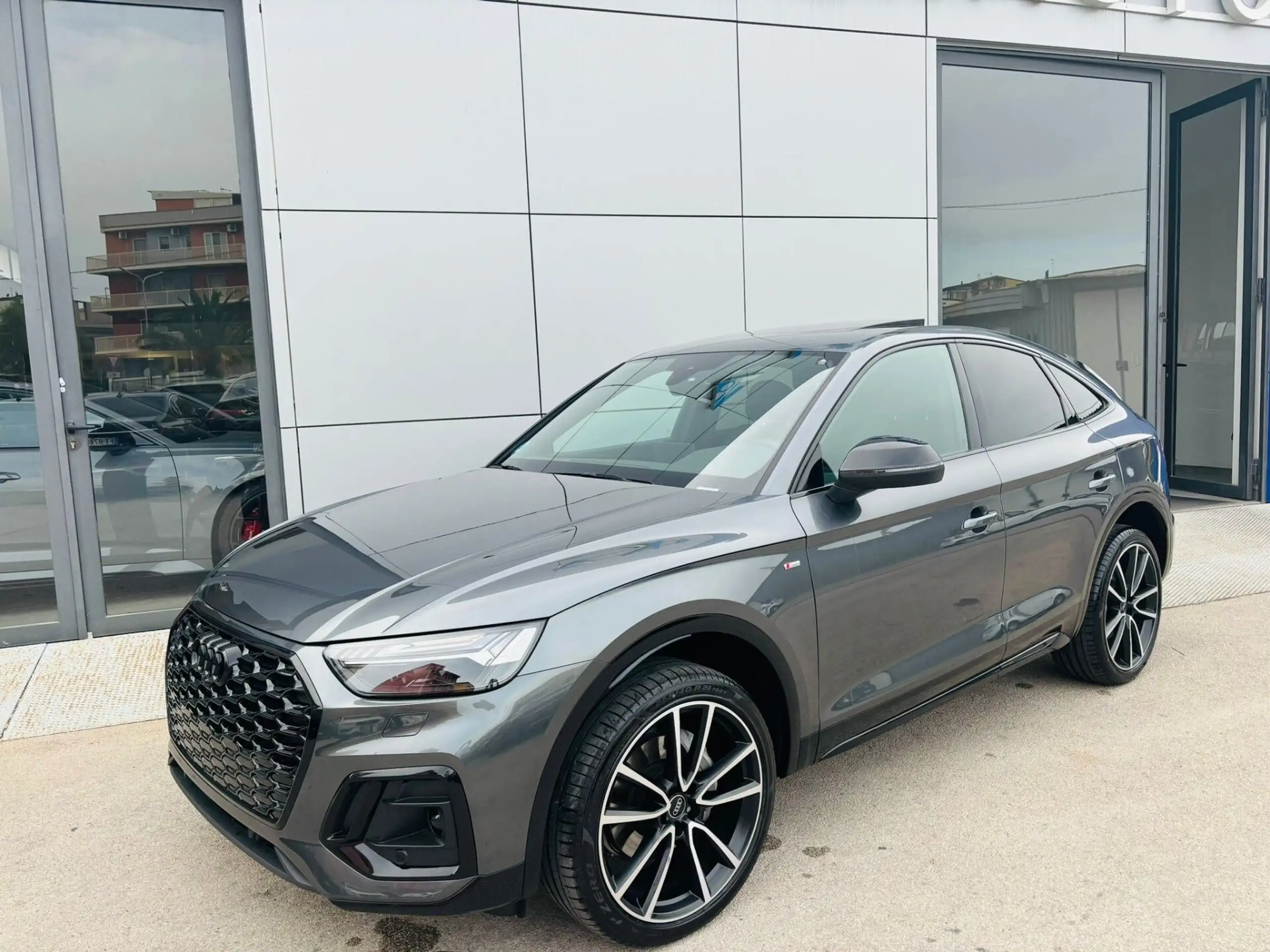 Audi - Q5