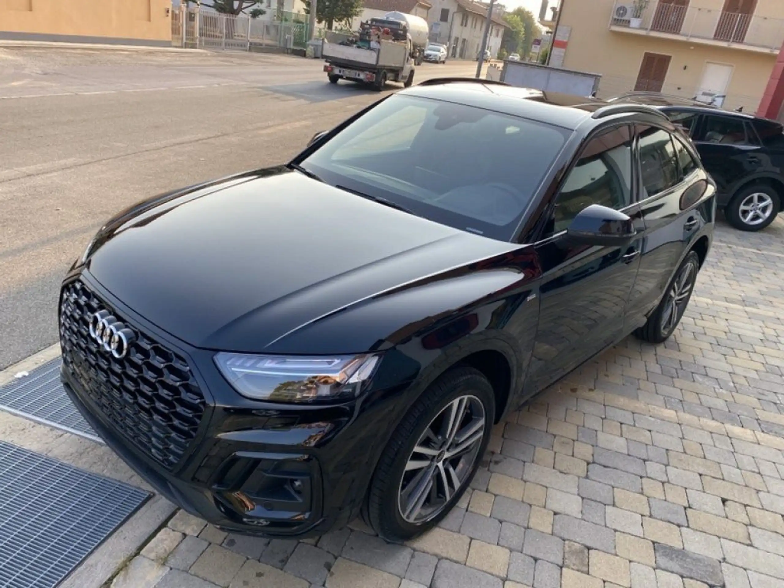 Audi - Q5