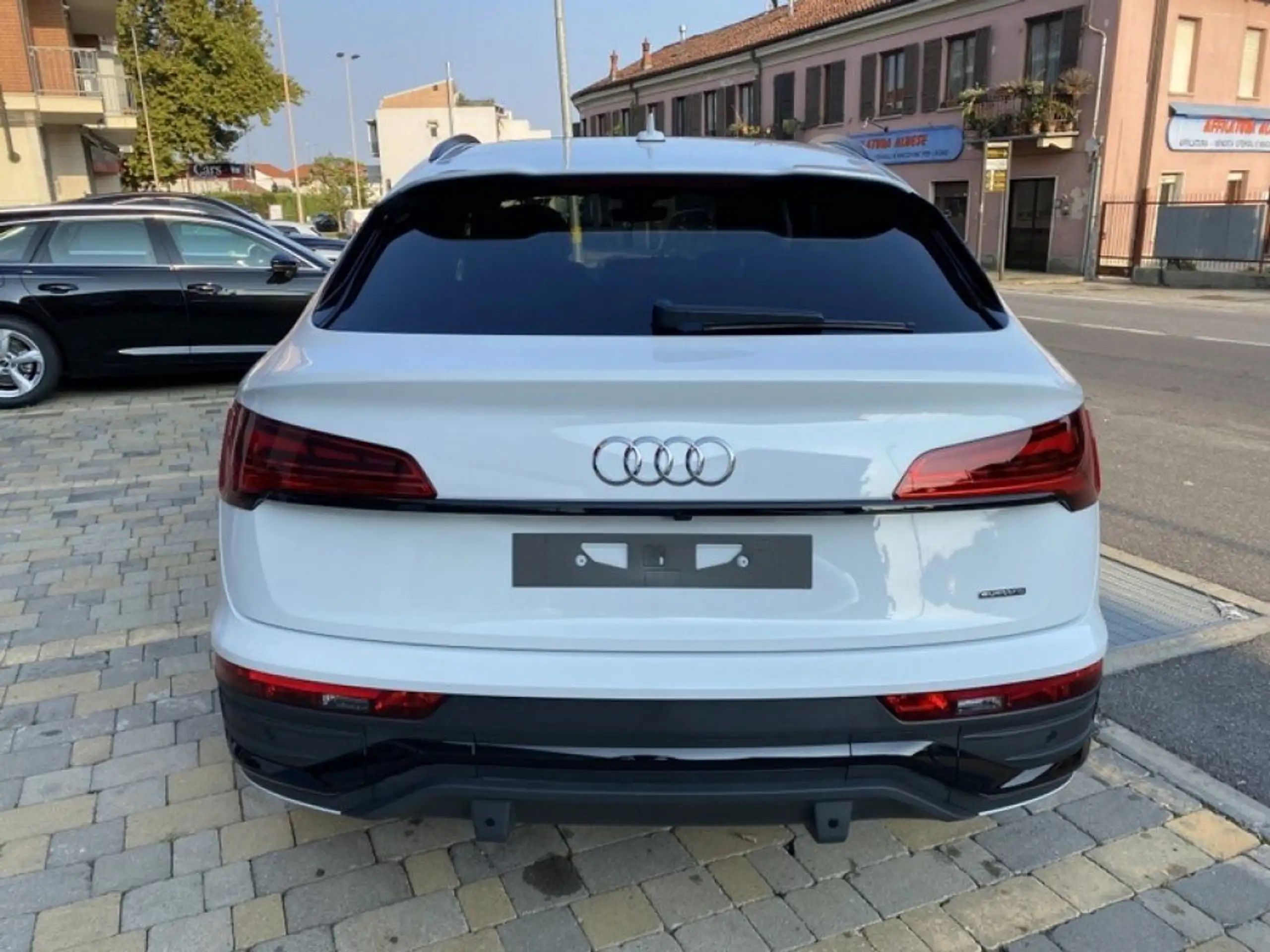 Audi - Q5