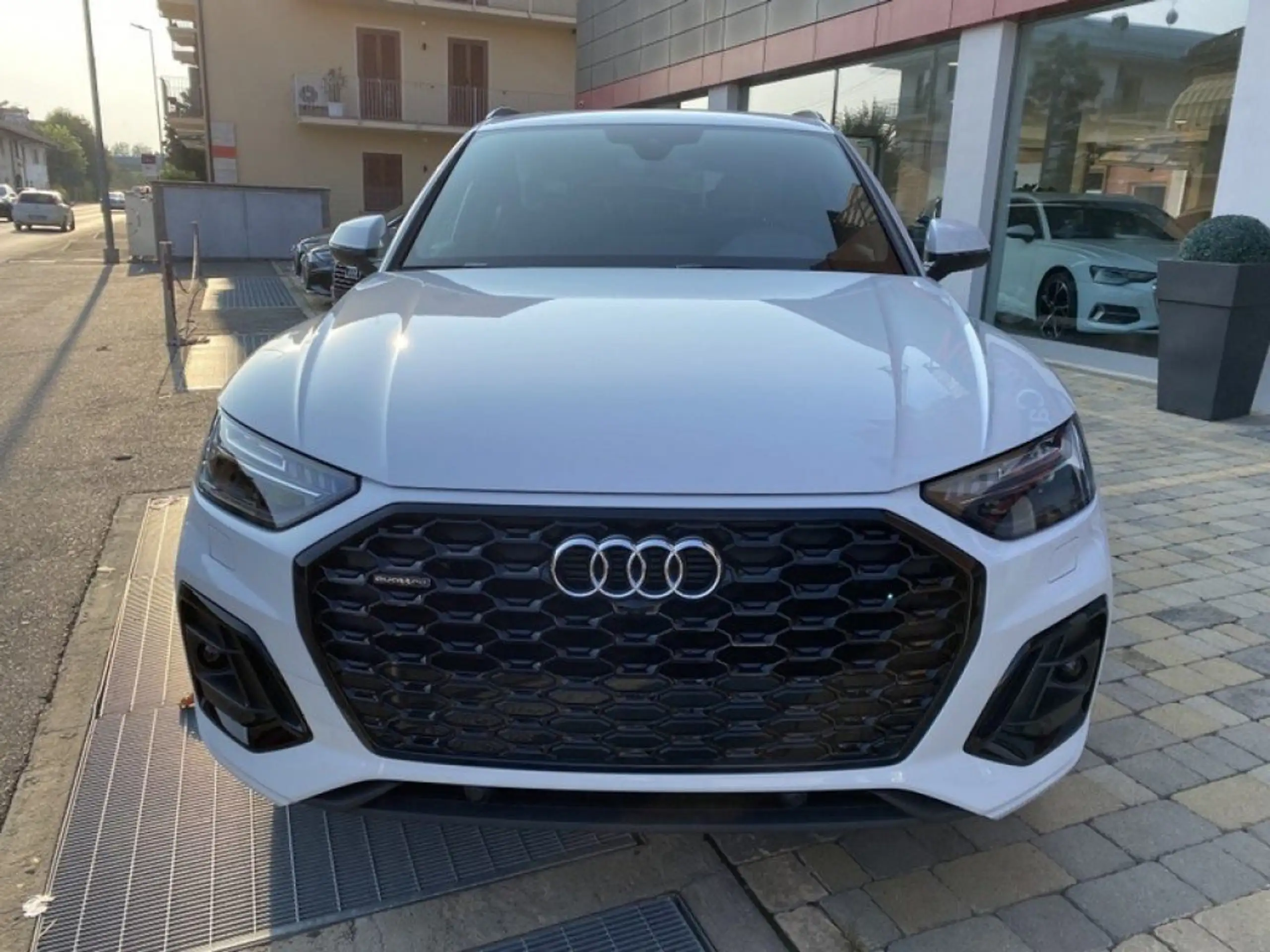 Audi - Q5