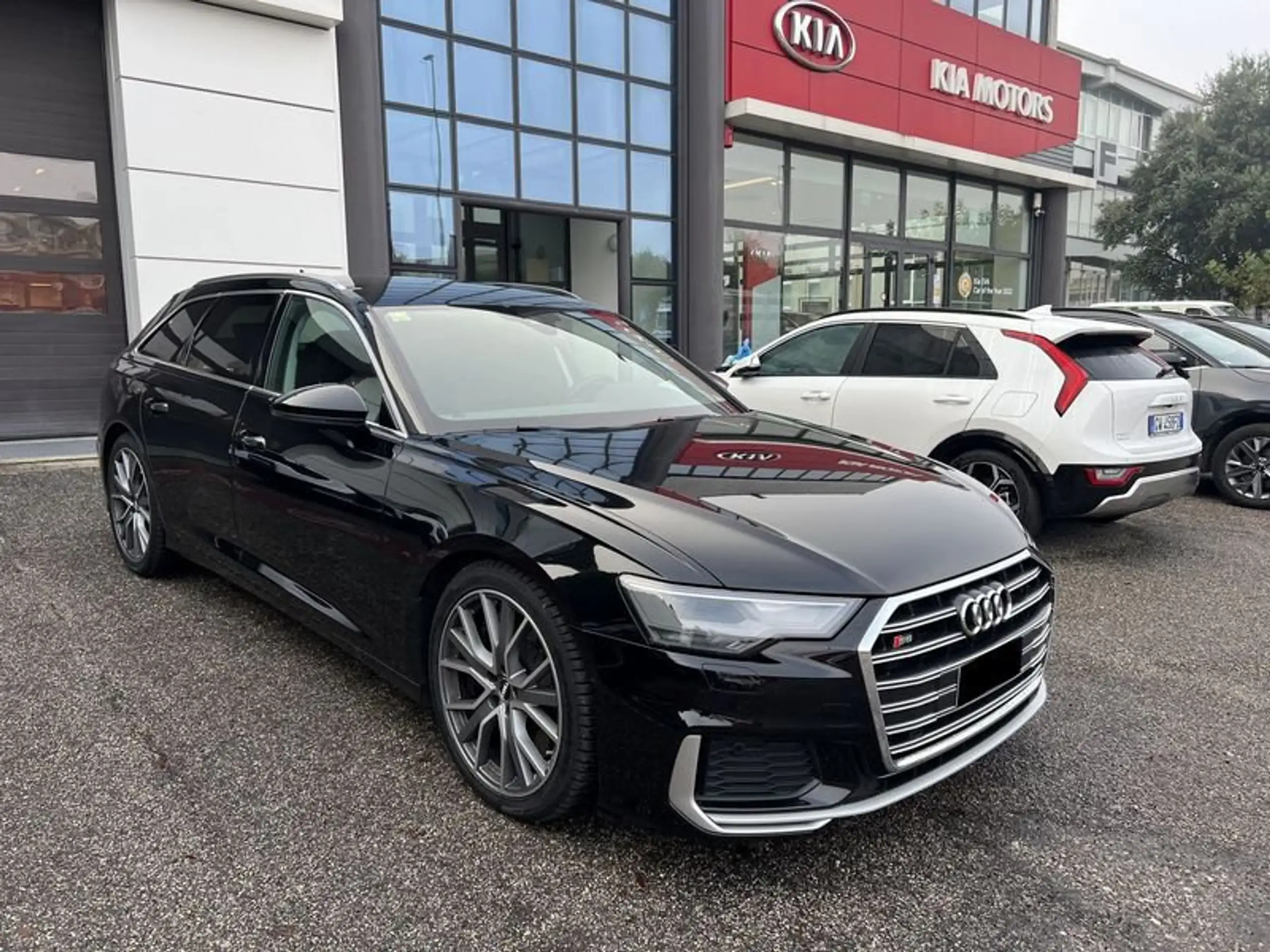 Audi - A6